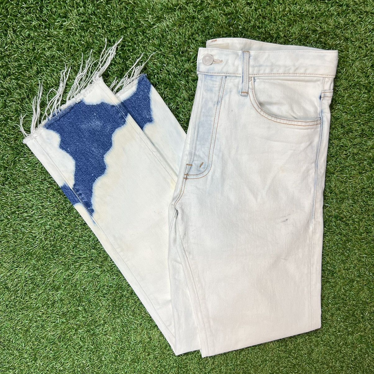 image of Mother Denim Jeans in White/Blue, Men's (Size 30)