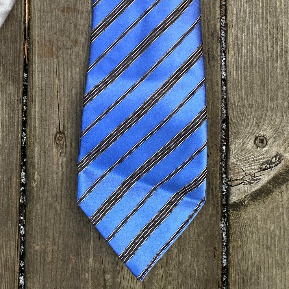 Ermenegildo Zegna Vintage 100% Silk Ermenegildo Zegna Silver Label Striped Ti Size ONE SIZE - 1 Thumbnail