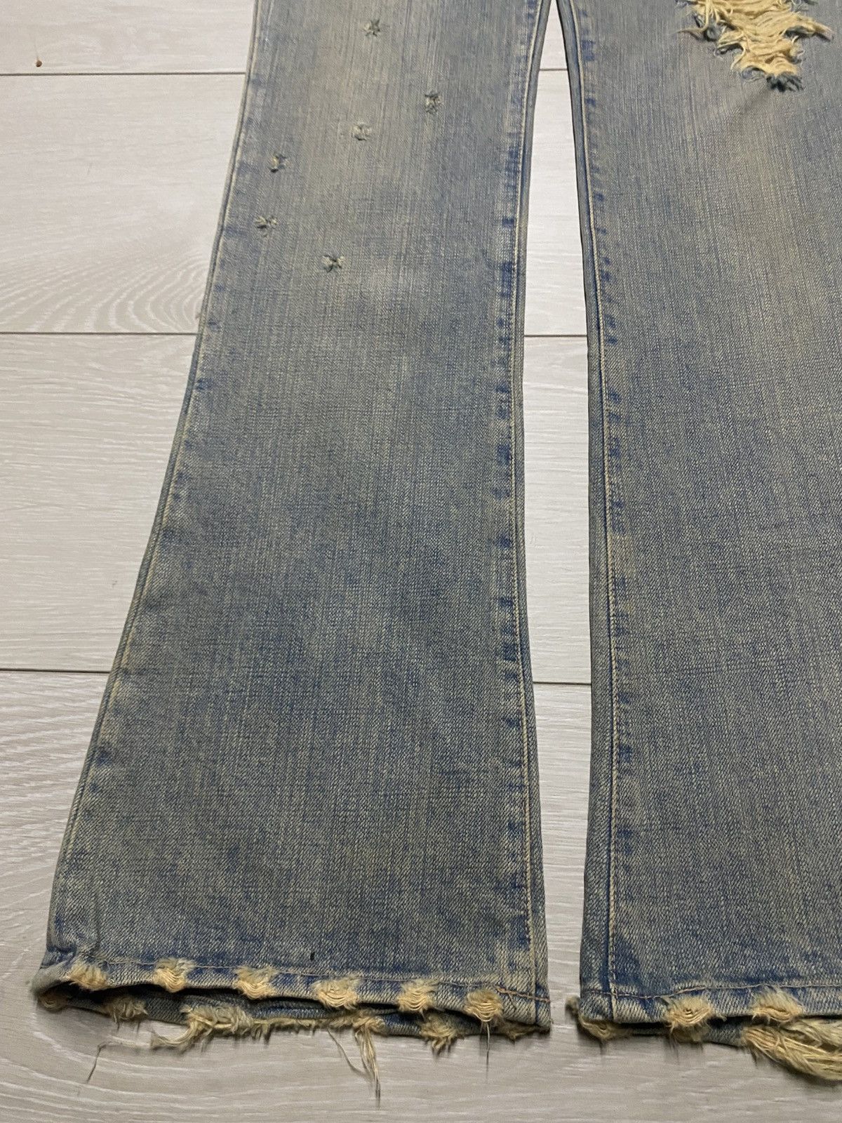 MOUSSY Vintage 2002 Moussy Mud Wash Distressed Bootcut Flare Jeans Size US 32 / EU 48 - 9 Thumbnail
