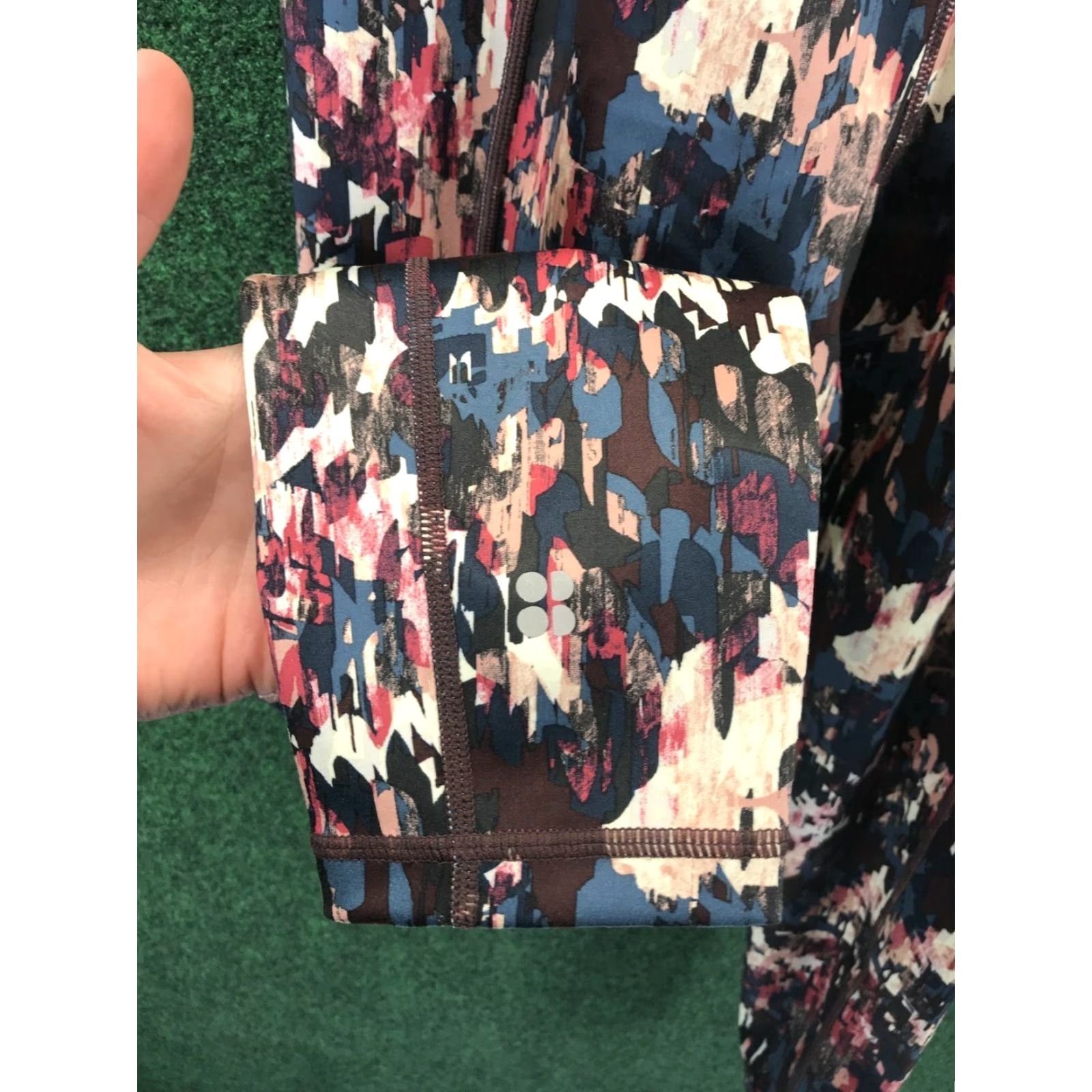 Sweaty Betty Sweaty Betty Women’s S Super Sculpt Yoga 7/8 Leggings Blue Abstract 60cm 24” Activewear Leggings Womens XS-? Size 28" / US 6 / IT 42 - 7 Thumbnail