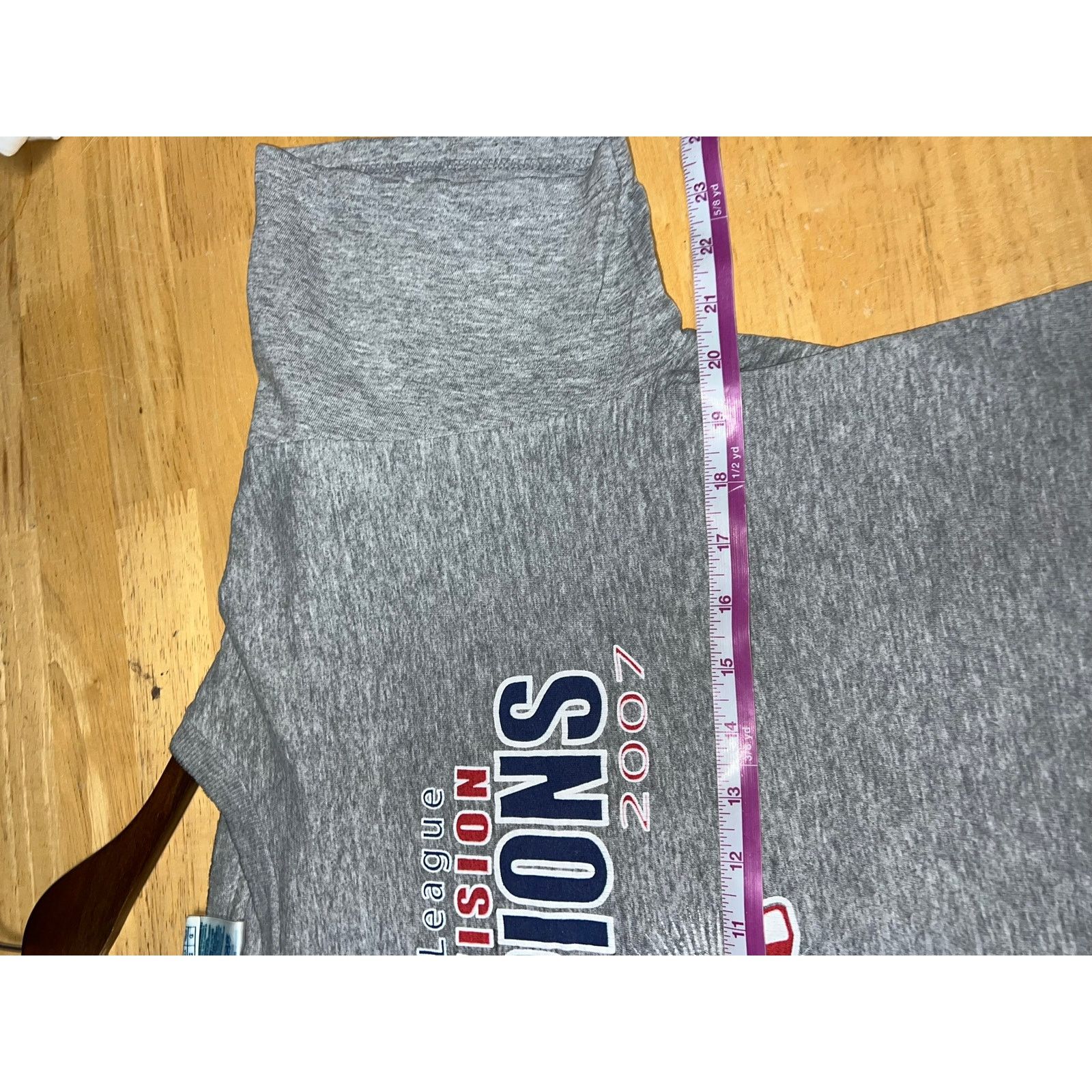 Delta Vintage Red Sox Shirt Champs 2007 Gray Baseball Tee Worn M Size US M / EU 48-50 / 2 - 9 Thumbnail