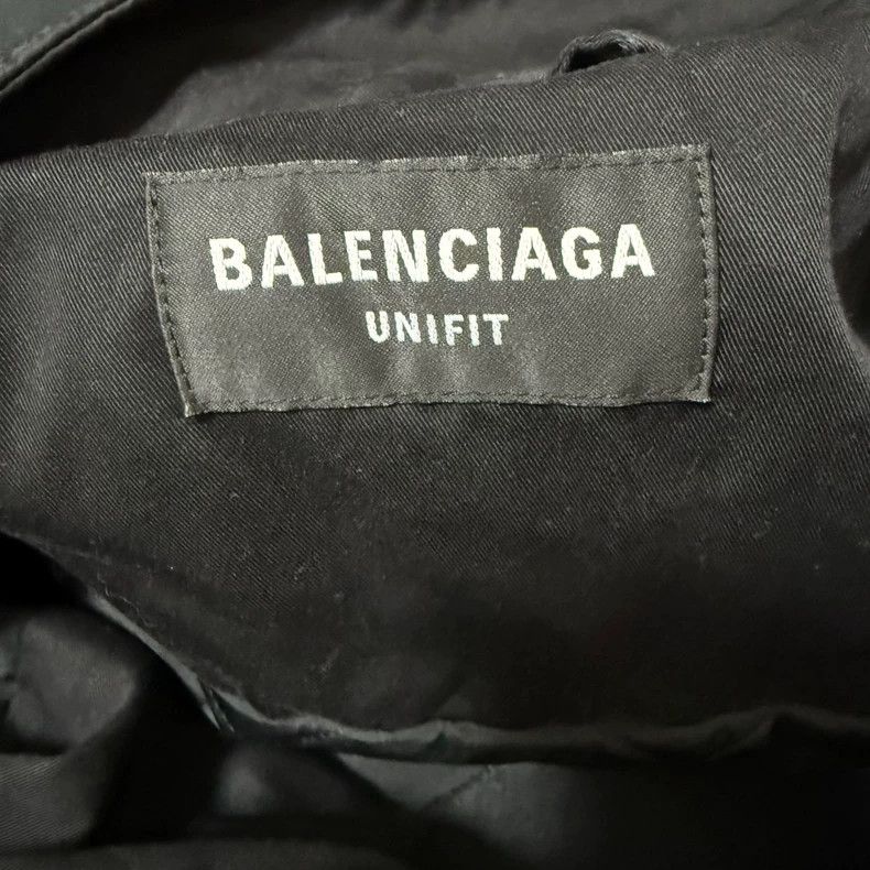 Balenciaga Balenciaga Embroidered logo, old cotton clothes, praka par Size US M / EU 48-50 / 2 - 4 Thumbnail