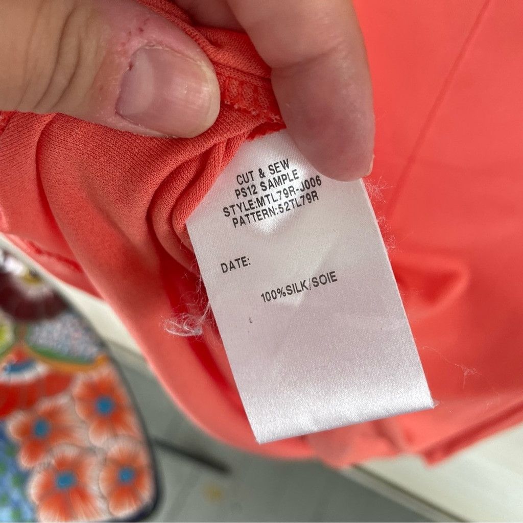 Lafayette 148 Lafayette 148 Silk Gathered Center Blouse Size M Size M / US 6-8 / IT 42-44 - 12 Thumbnail