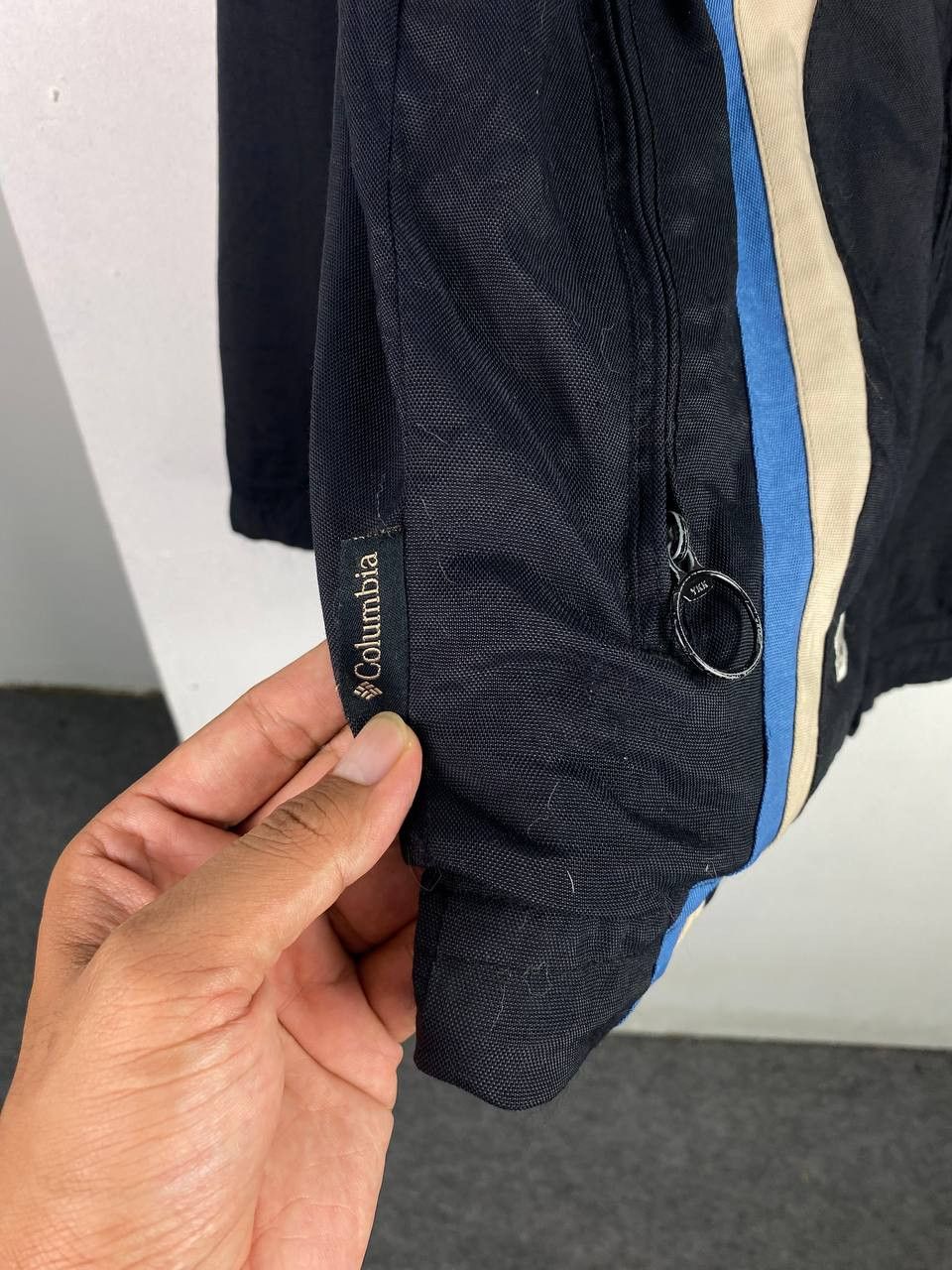 Columbia vintage columbia convert jacket nice design Size US L / EU 52-54 / 3 - 4 Thumbnail