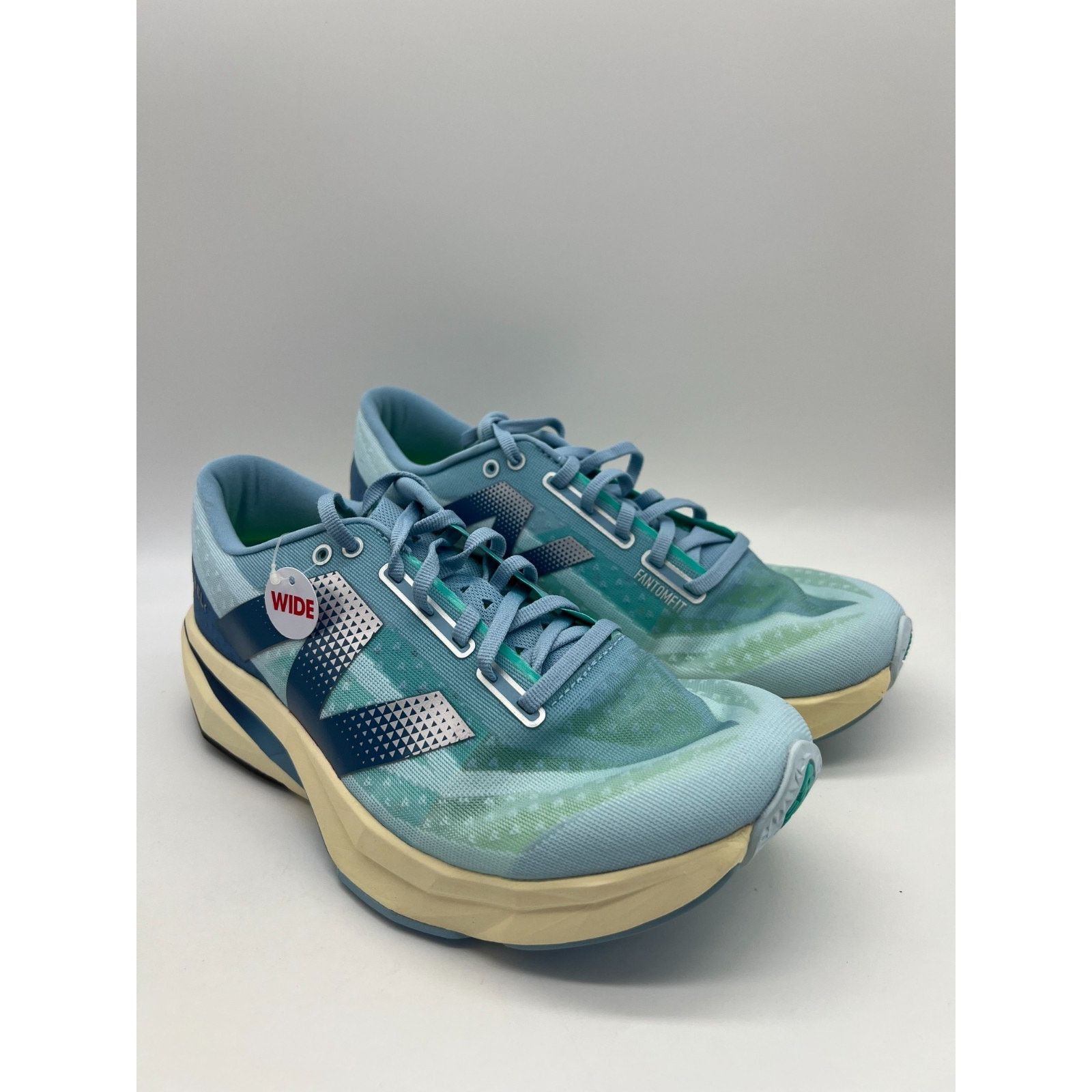 New Balance New Balance FuelCell Rebel v4 Women's Size 10.5 WFCXCH4 New Size US 10.5 / IT 40.5 - 21 Thumbnail