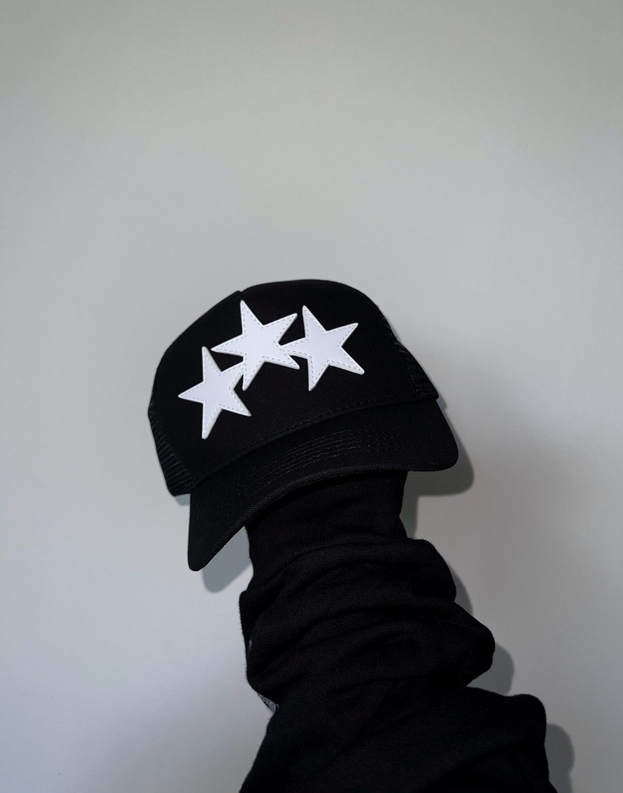 Amiri Amiri 3 star trucker hat Size ONE SIZE - 1 Thumbnail