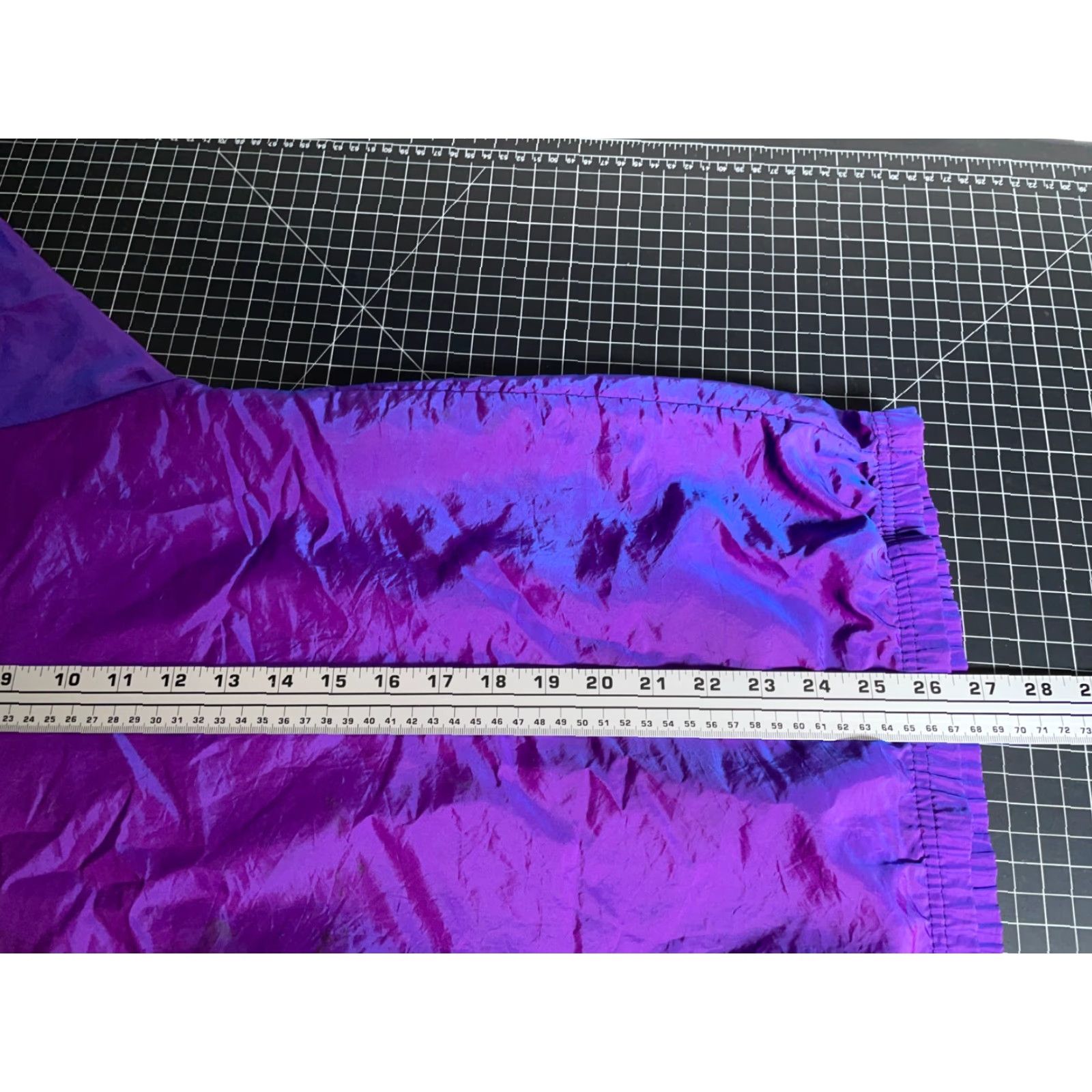 Vintage Vintage Yes Surf Style 90s Iridescent Purple 1/4 Zip Windbreaker Jacket Adult One Size 2XL Regular Men Size US M / EU 48-50 / 2 - 6 Thumbnail