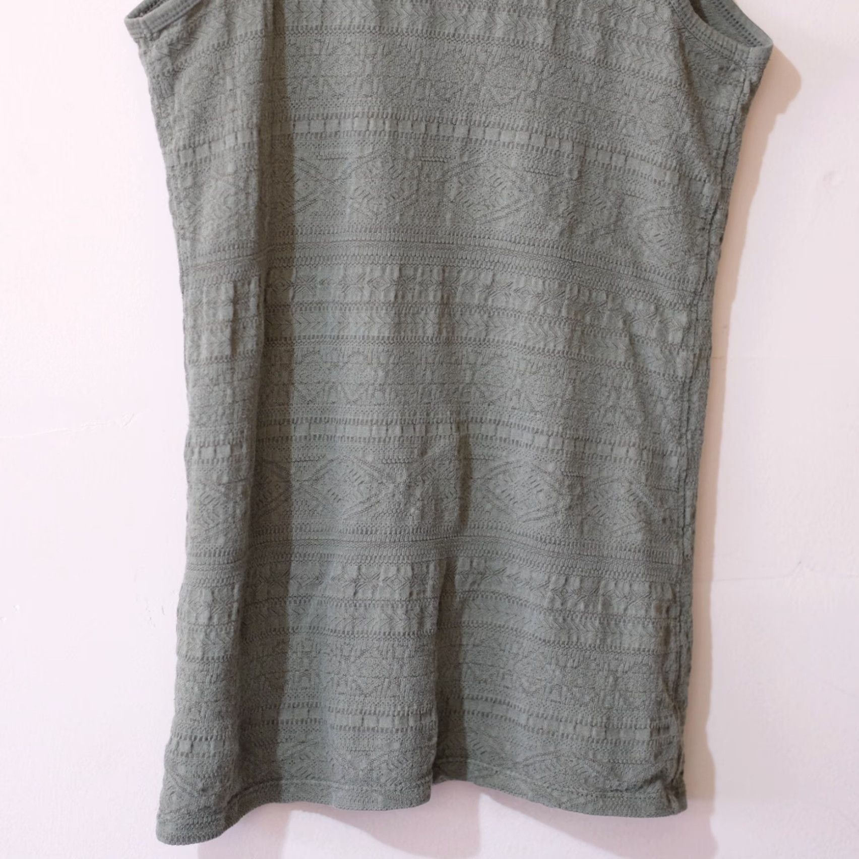 Vintage SO Perfectly Soft Green Textured Fitted Tank Top Size M Womens Juniors Slim Scoop Neck Sleeveless Pullover Size M / US 6-8 / IT 42-44 - 6 Thumbnail