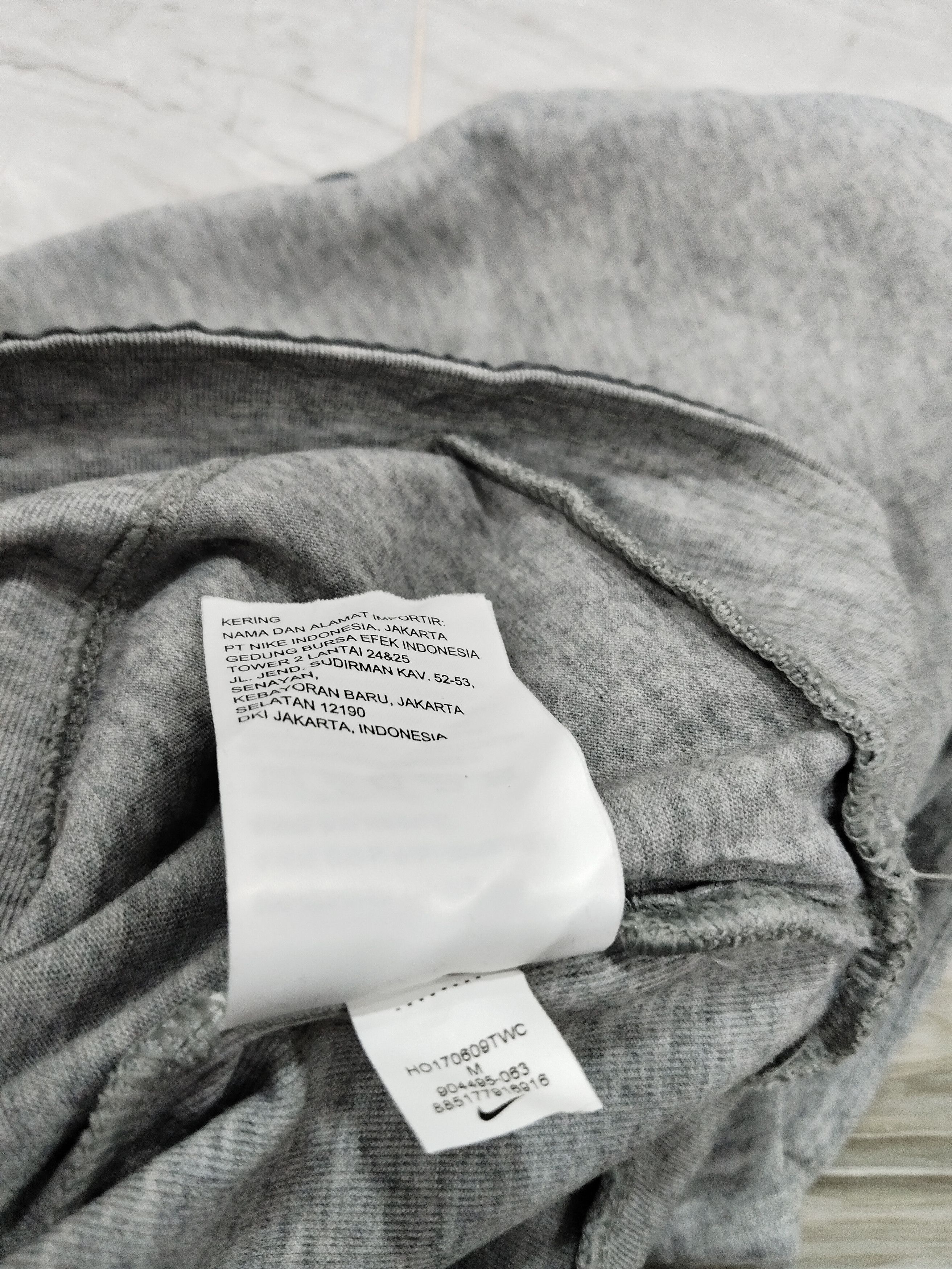 Nike × Vintage Vintage Nike Jogging Small pocket at Cuff Sweatshirt Size M / US 6-8 / IT 42-44 - 10 Thumbnail