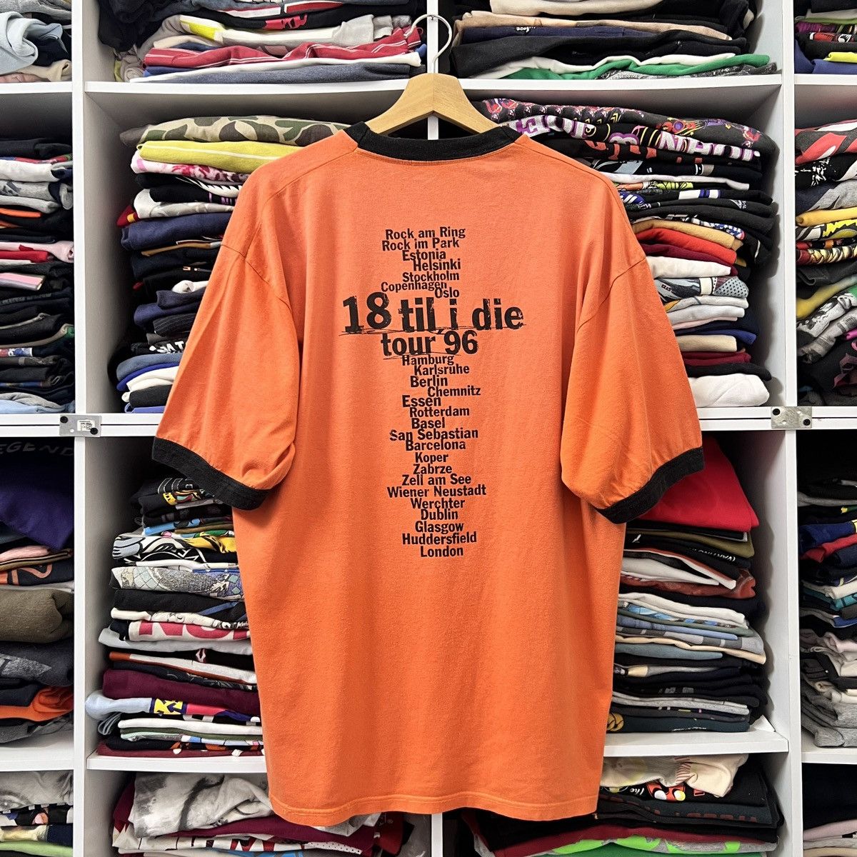 Band Tees VTG BRYAN ADAMS 18 TILL I DIE RINGER TEE Size US XL / EU 56 / 4 - 2 Thumbnail
