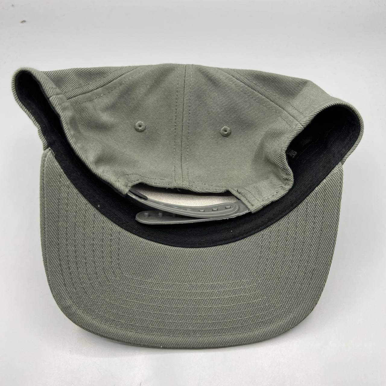 Jordan Brand Air Jordan 23 Hat Men Embroidered Logo Jumpman Snap Back Cap Size ONE SIZE - 7 Thumbnail