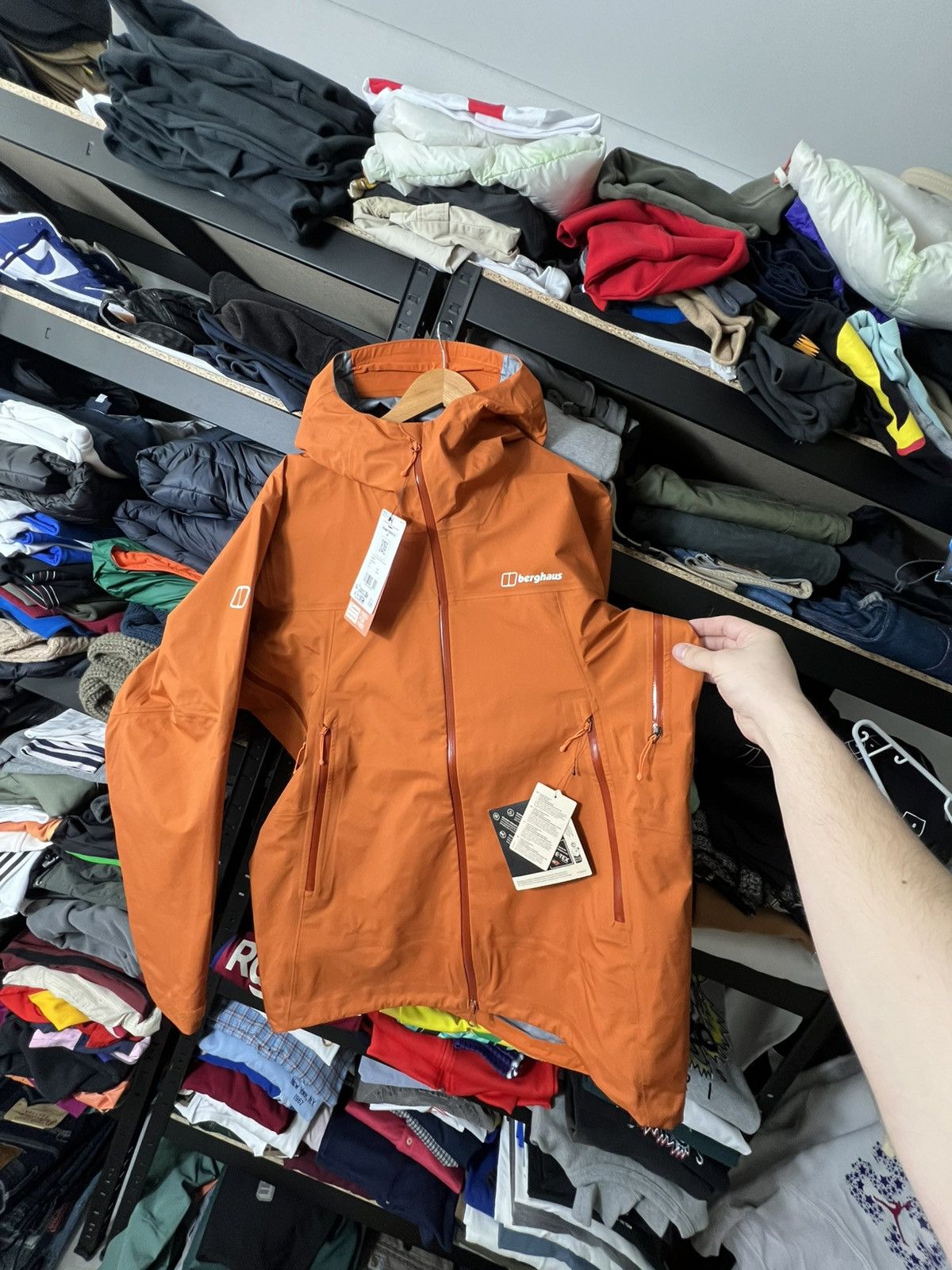 Berghaus Berghaus Summit Seeker GTX Waterproof Gore-Tex Jacket Size L Size US L / EU 52-54 / 3 - 14 Thumbnail