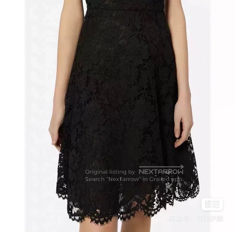 Valentino Valentino Classic black lace dress Size M / US 6-8 / IT 42-44 - 9 Thumbnail