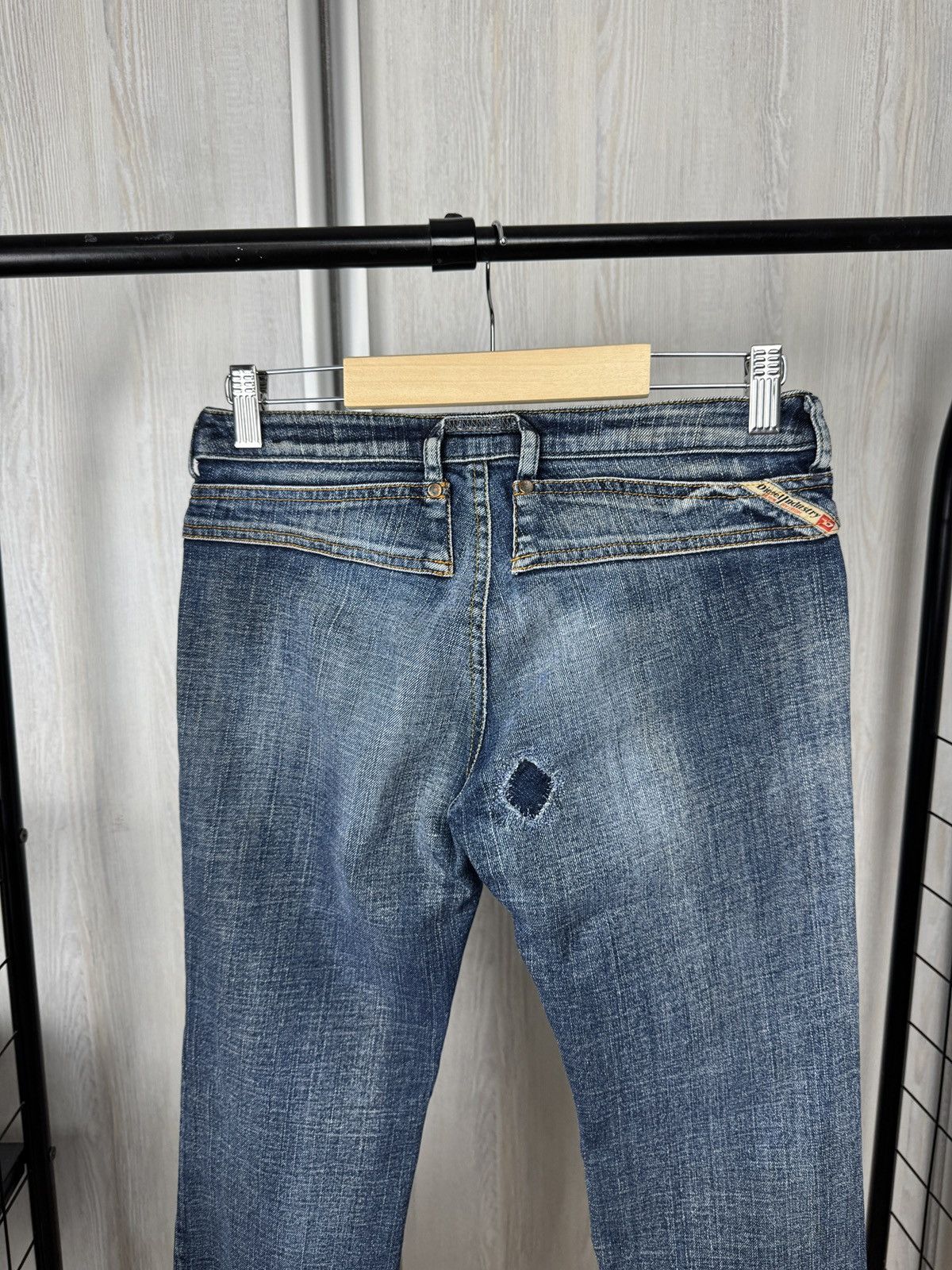 Diesel Diesel vintage y2k blue distressed rap wide flared jeans Size 27" / US 4 / IT 40 - 9 Thumbnail