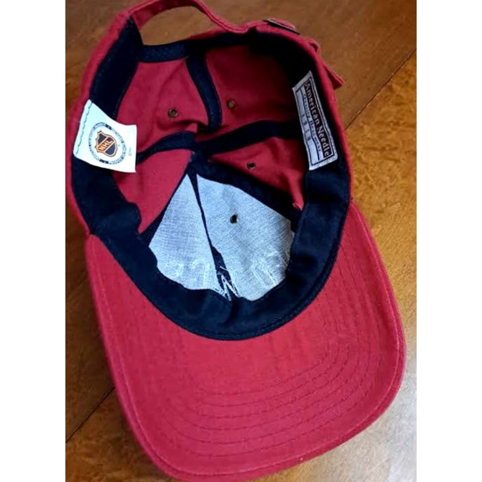 American Needle VINTAGE American Needle Hat Detroit Red Wings Baseball Cap Mens Adjustable Red Cotton Canvas Hockey Autograph Stitch Pattern Solid Baseball Cap Size ONE SIZE - 6 Thumbnail