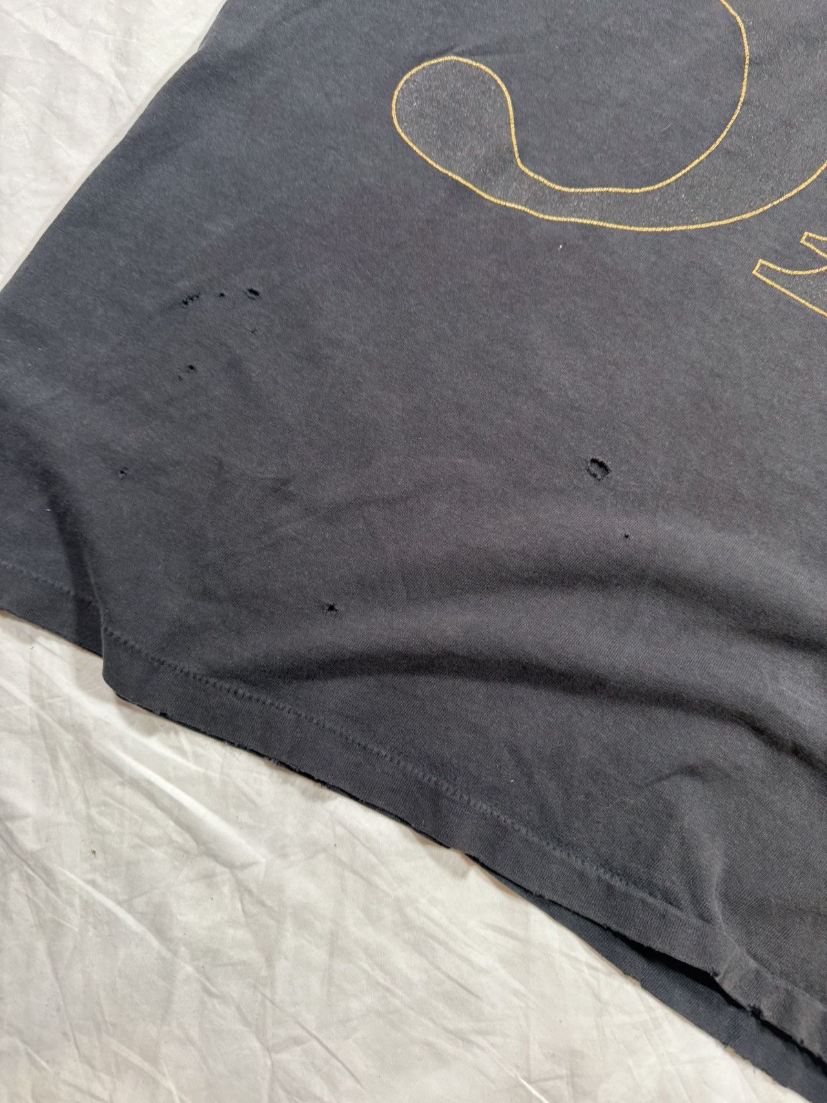 Band Tees Vintage Rare 90s Nine Inch Nails Sin Thrashed Faded Band Tee Size US XL / EU 56 / 4 - 3 Thumbnail