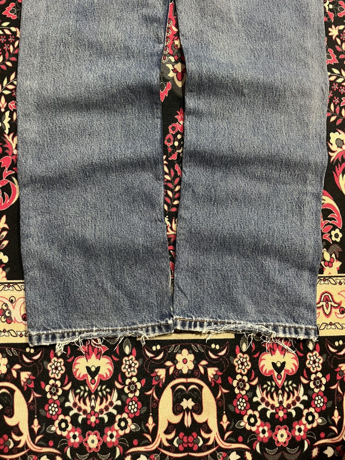 Levi's ⚡️Distressed⚡️Vintage Levi’s 551 Blue Washed Frayed Leg Jeans Size US 31 - 11 Thumbnail
