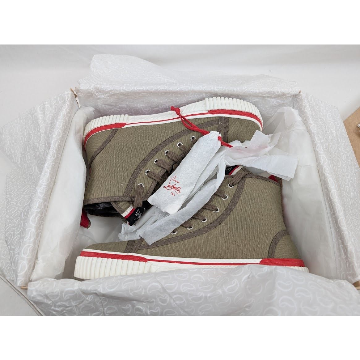 Christian Louboutin o1rshd1 Pedro Flat Shoe in Sierra Size US 11.5 / EU 44-45 - 22 Thumbnail