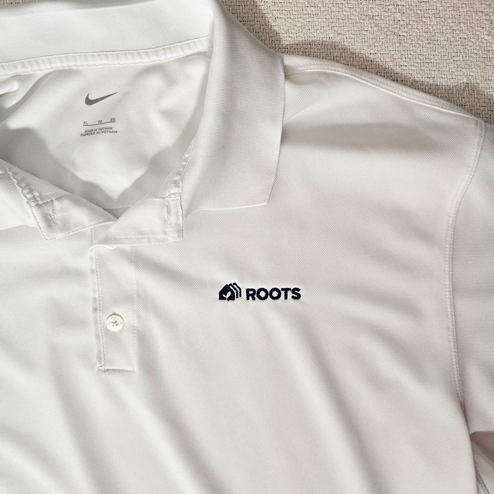 Nike Nike Golf Polo Shirt Men XL White DriFit Short Sleeve Swoosh On Arm Logo Size US XL / EU 56 / 4 - 3 Thumbnail