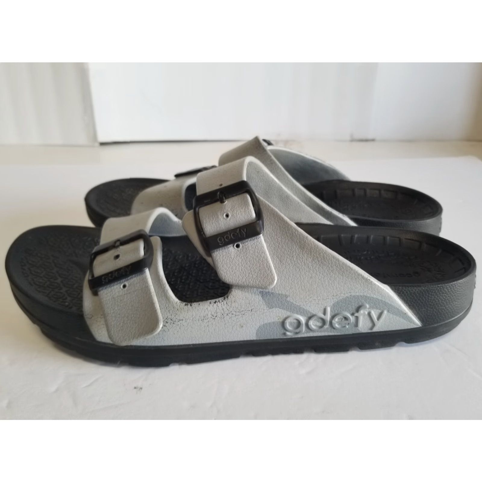 Vintage Gdefy Gravity Defyer Men's Verso Cloud Size 12 Slides Flip Flop Sandal Size ONE SIZE - 5 Thumbnail