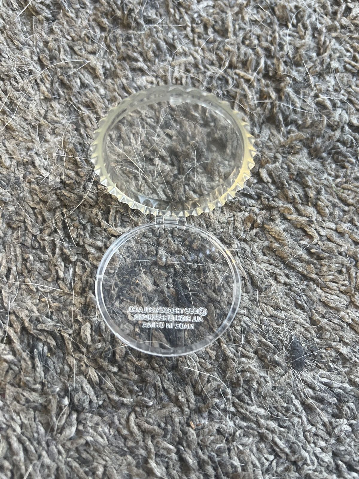Coca Cola 1999 Coca-Cola Bottle Cap Tag Protector Size ONE SIZE - 2 Thumbnail