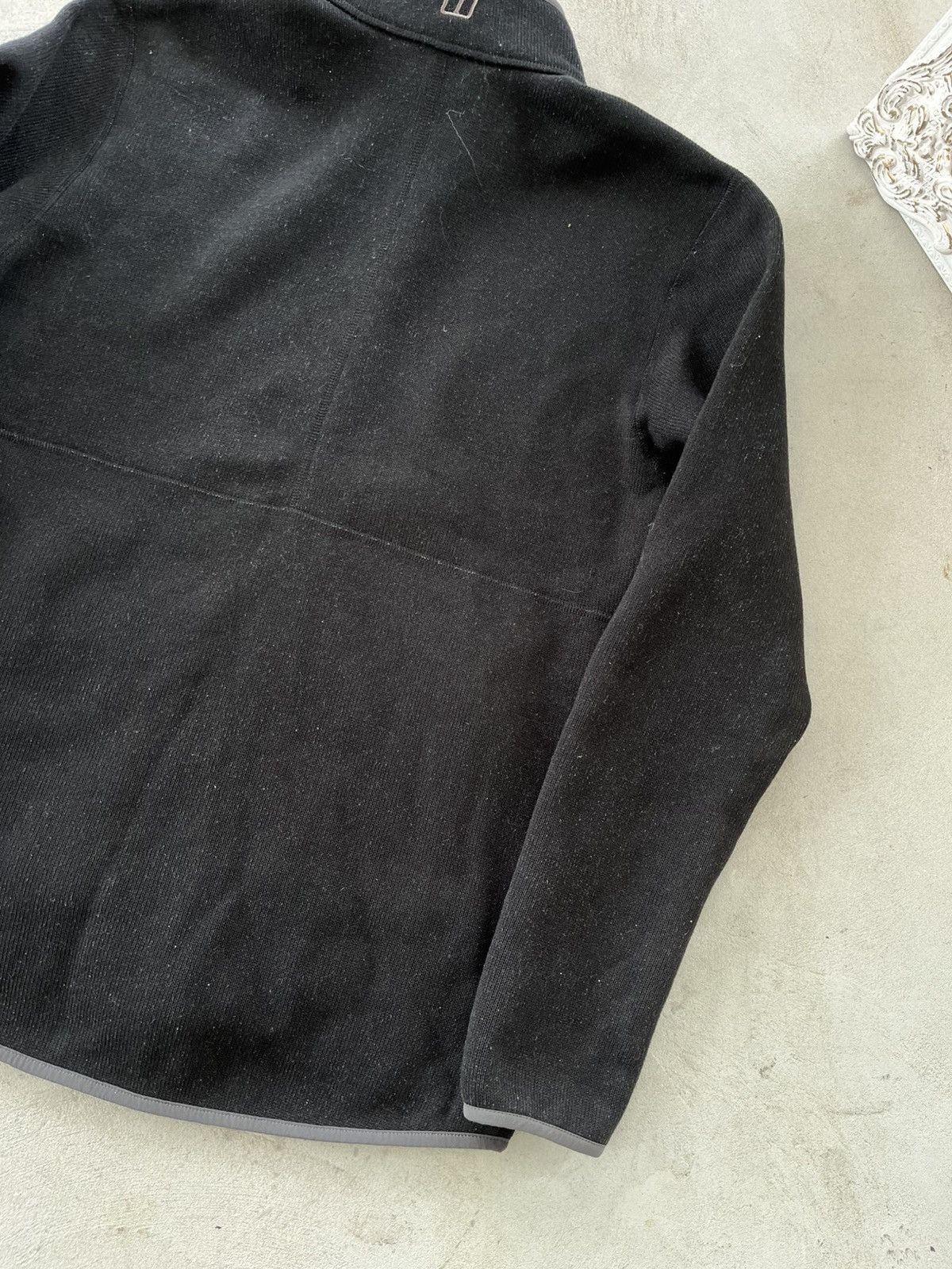 Berghaus Vintage Berghaus Polar Fleece Zip Jacket Black Outdoor Size US S / EU 44-46 / 1 - 15 Thumbnail