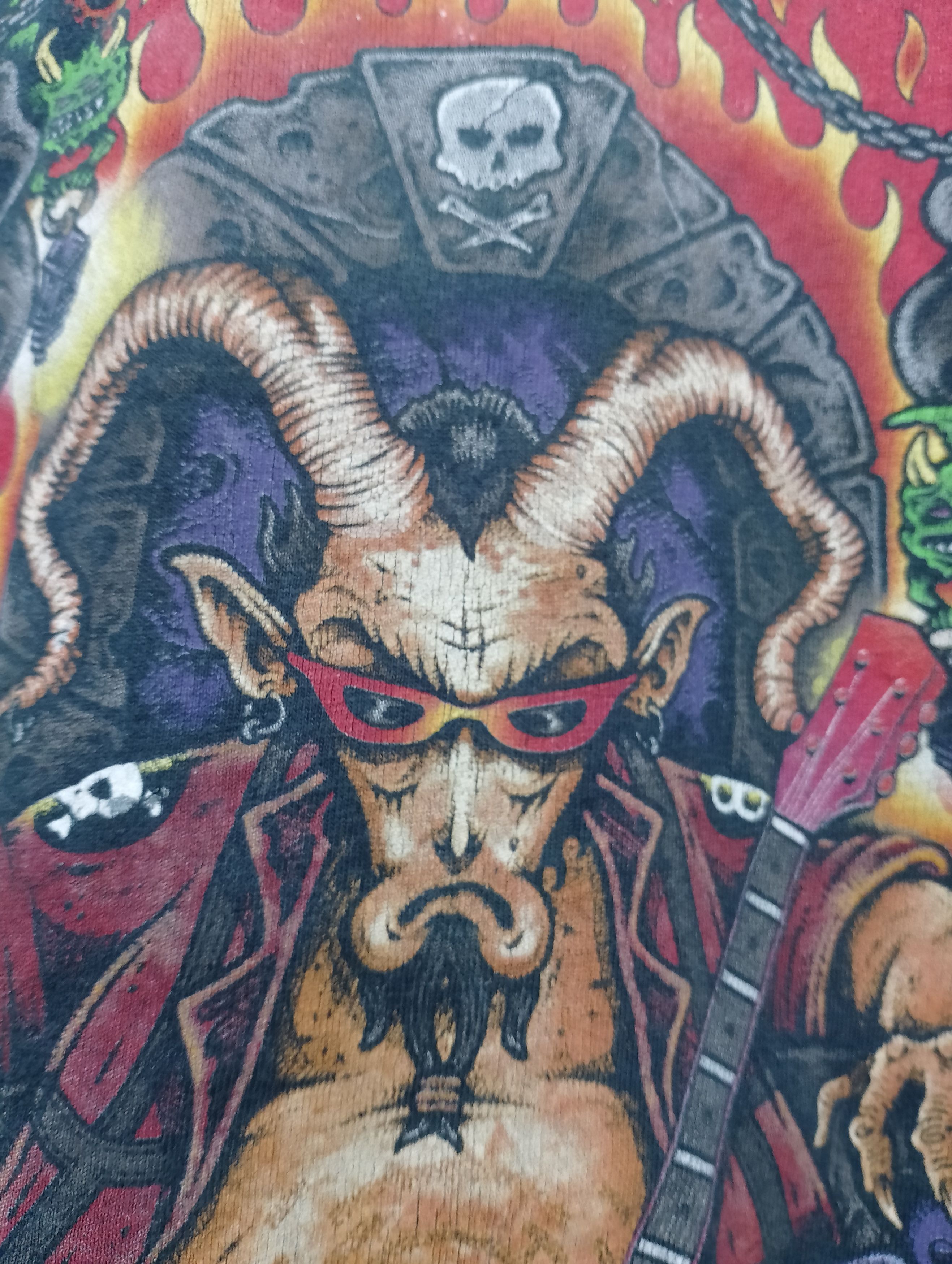 Rockstar Games GUITAR HERO LOU'S INFERNO DEVIL Y2K TEE Size US L / EU 52-54 / 3 - 5 Thumbnail