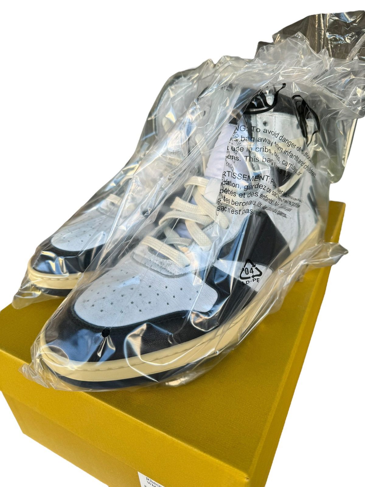 Rhude $640 HELL YEAH Rhecess Vintage Distressed Hi Sneaker Leather Size US 9 / EU 42 - 3 Thumbnail