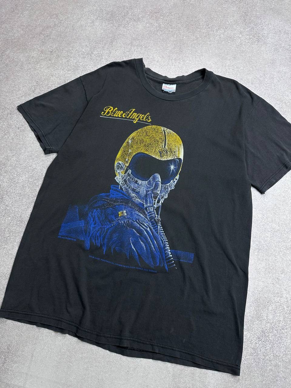 Vintage Vintage 90s Black Angels Military Diamond Loop T-shirt L Size US L / EU 52-54 / 3 - 2 Thumbnail