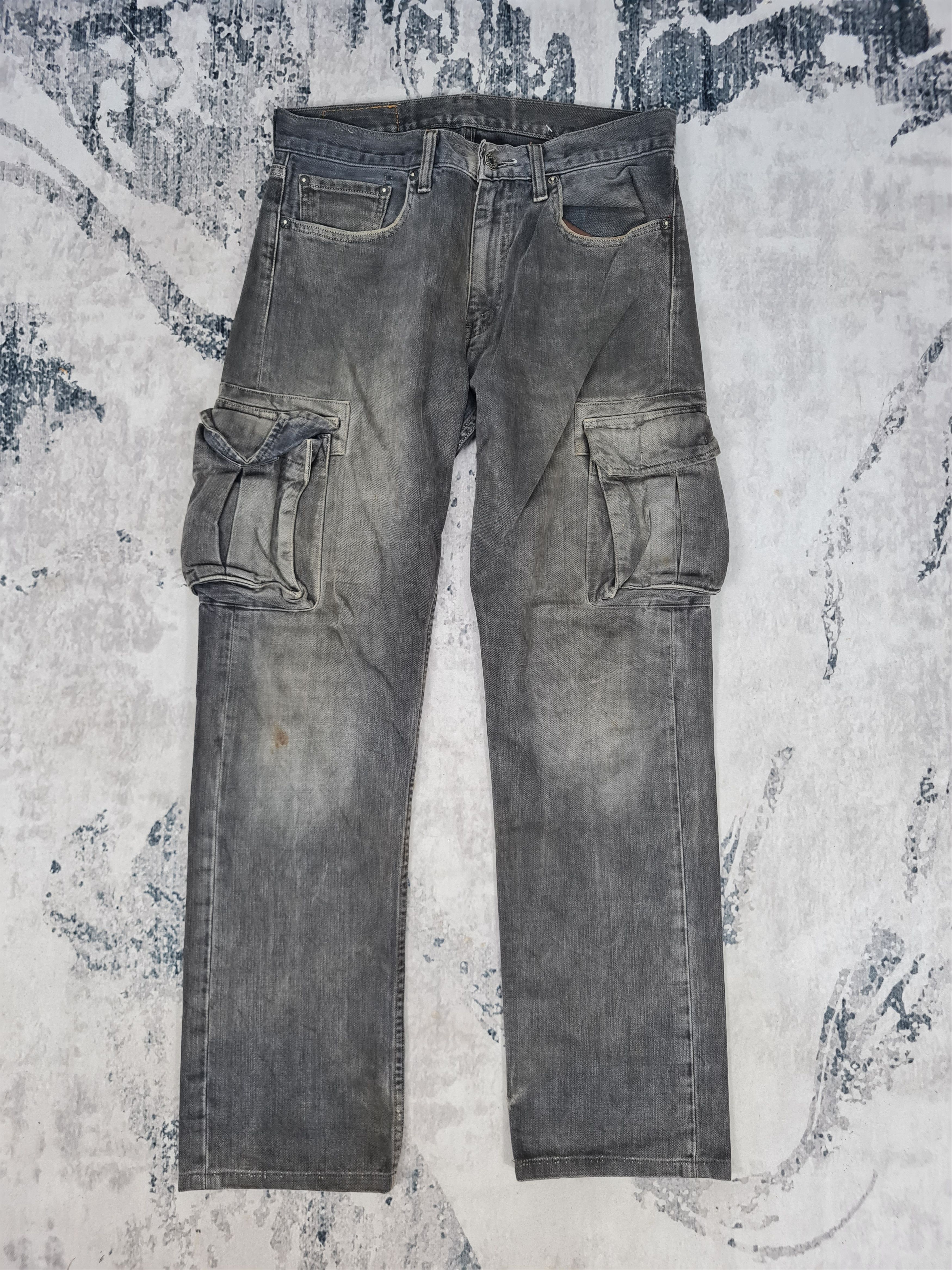Levi's Vintage Clothing LEVIS 505-03 Cargo Tactical Black Jeans L0374 Size 32X30 Size US 32 / EU 48 - 1 Thumbnail