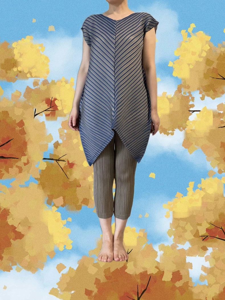 Issey Miyake Issey Miyake size:3 Blue twill pleated banana leaf dress Size S / US 4 / IT 40 - 3 Thumbnail