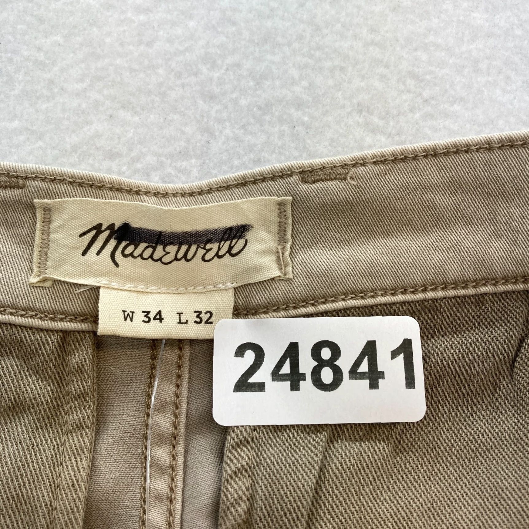 Madewell Madewell Cargo Pants Mens 34x32 Khaki Beige Stretch Fabric Straight Leg Mid Rise Size US 34 / EU 50 - 5 Thumbnail