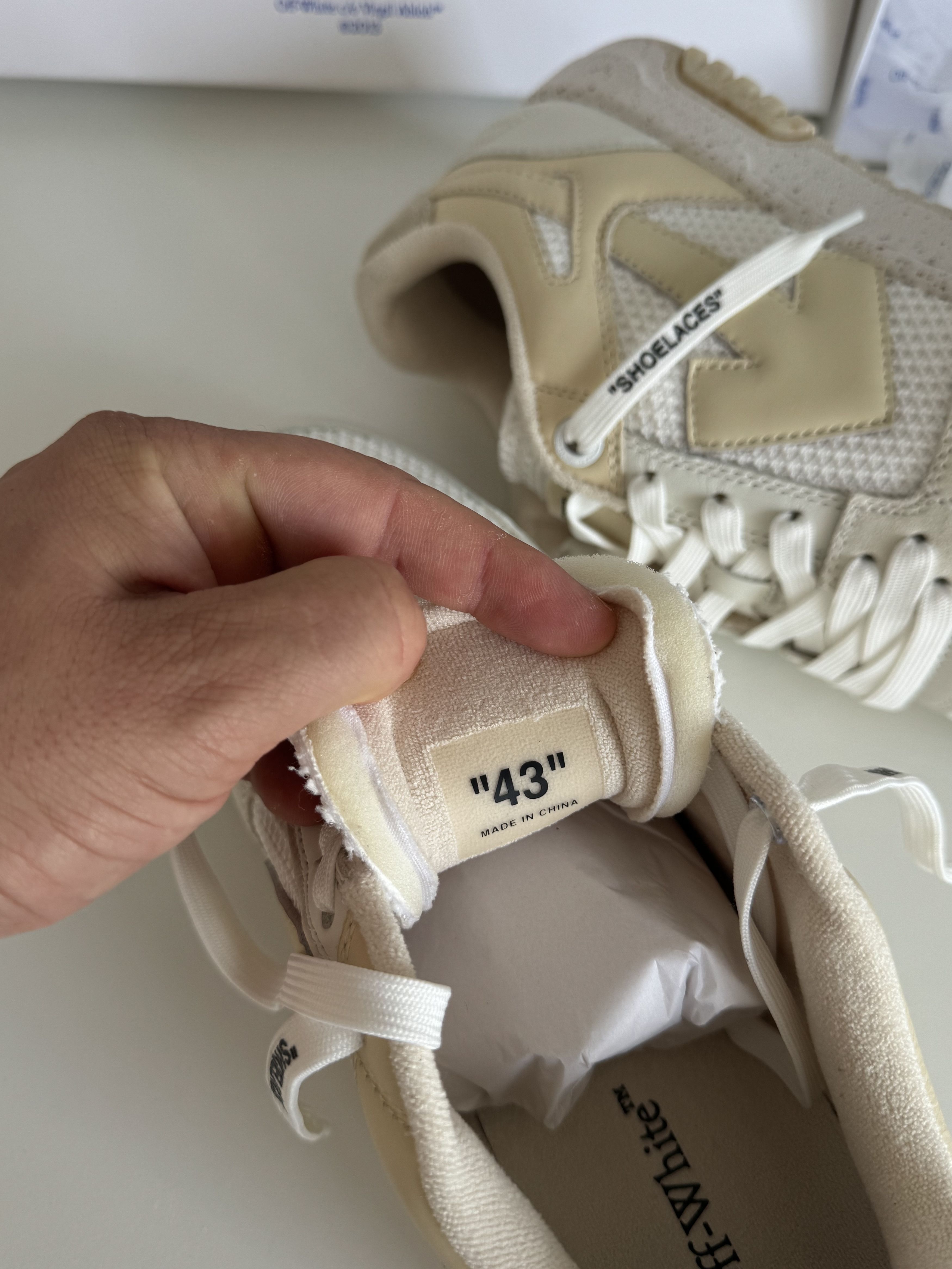 Off-White Off white Out Of Office sneakers Size US 10 / EU 43 - 10 Thumbnail