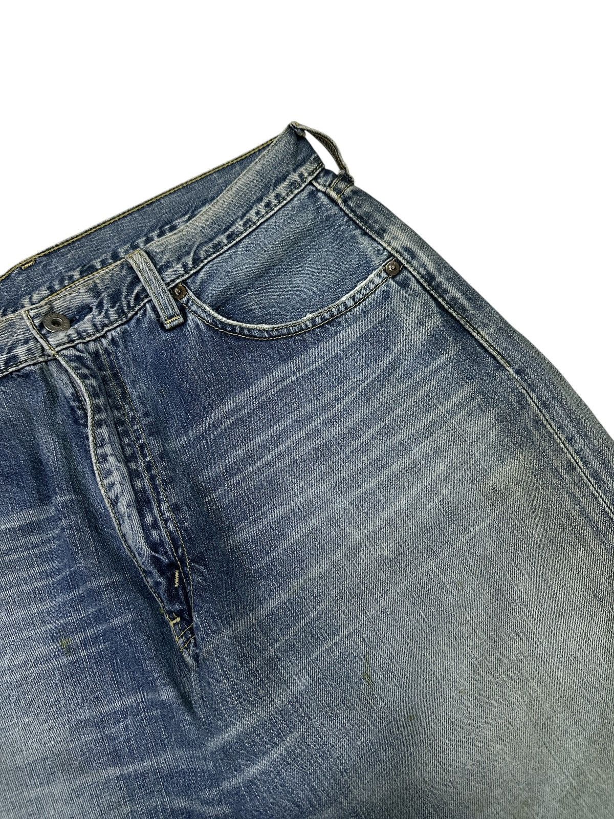Levi's Vintage Levis 504 Loose Style Bluewash Faded 💥 Size US 32 / EU 48 - 5 Thumbnail