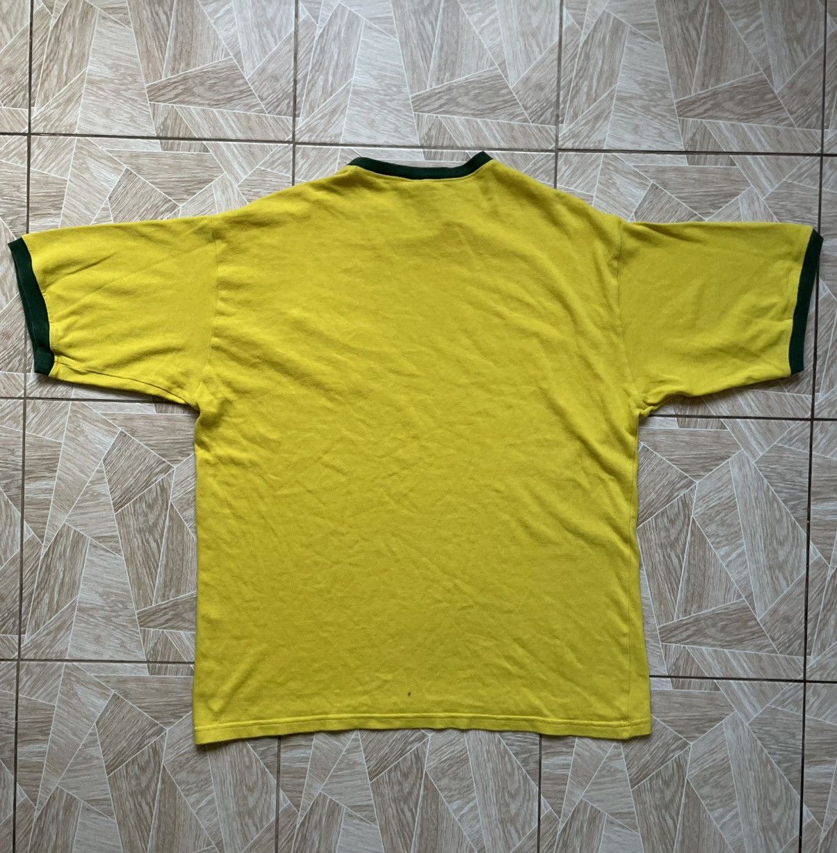 Other Retro Brazil 1970 World Cup TOFFS Vintage Football Jersey Size US XL / EU 56 / 4 - 5 Thumbnail