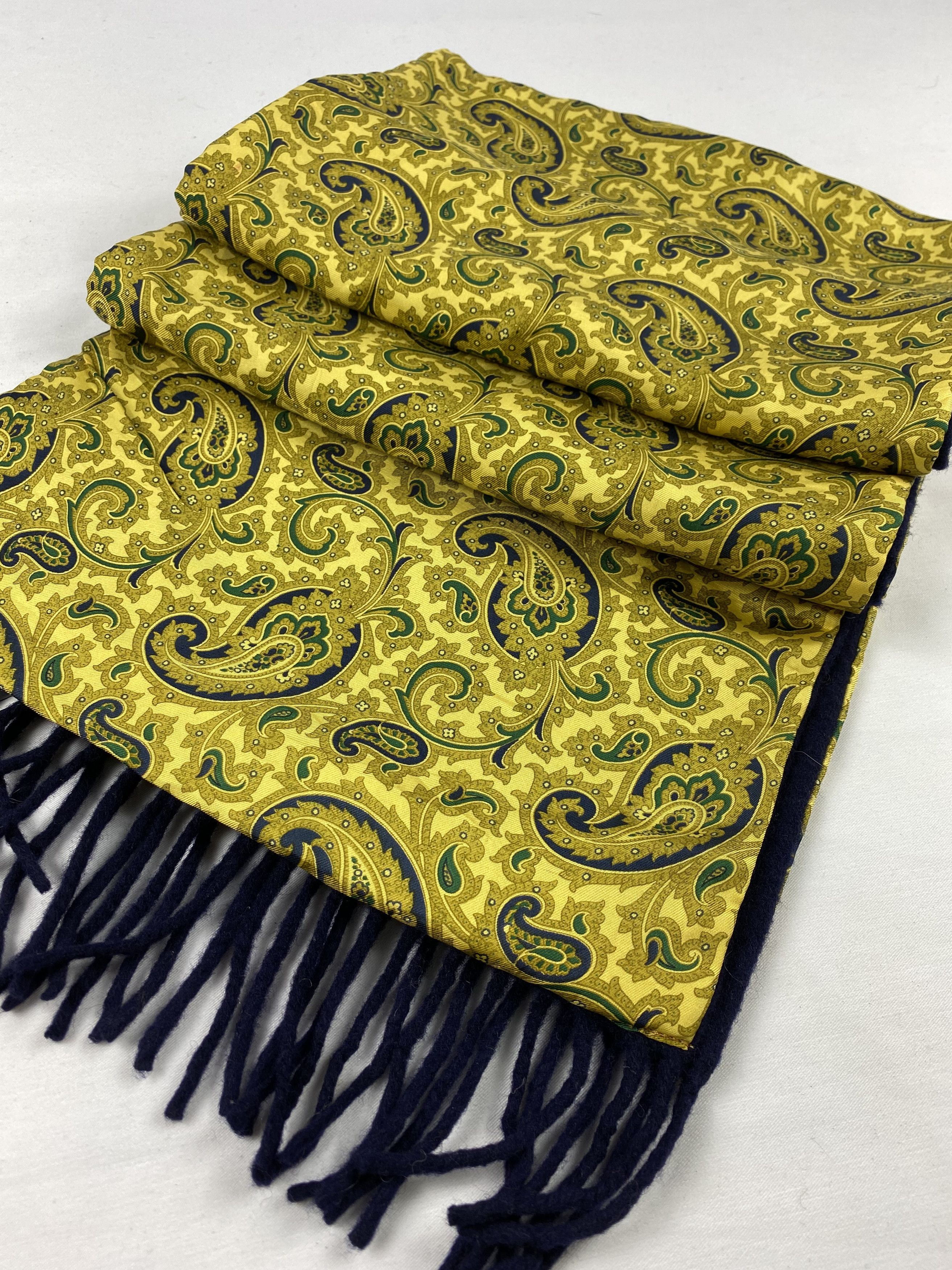 Nina Ricci Nina Ricci Paislee Silk Scarf / Muffler / Neckwear Size ONE SIZE - 2 Thumbnail