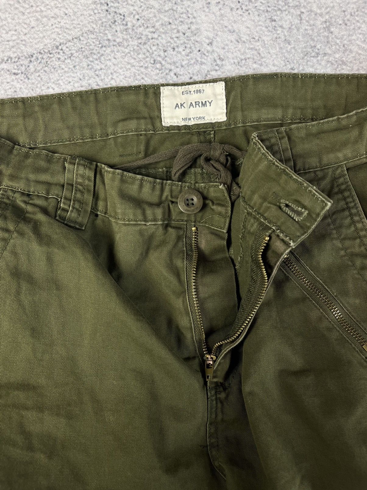 Other Vintage Military multi pocket cargo pants Y2K drill Size US 34 / EU 50 - 14 Thumbnail
