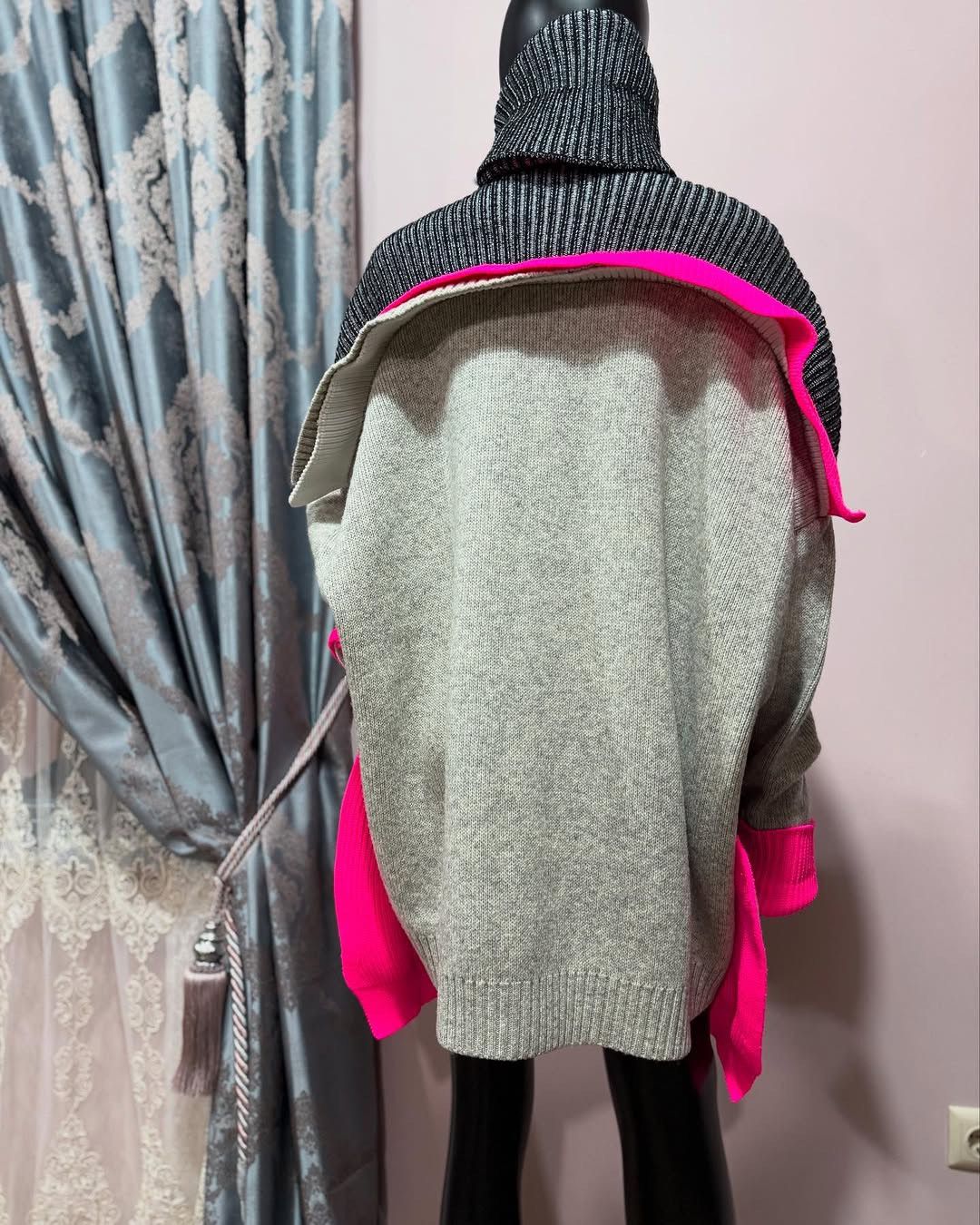 Balenciaga Balenciaga oversized deconstructed Hoodie Sweater Size XS / US 0-2 / IT 36-38 - 3 Thumbnail