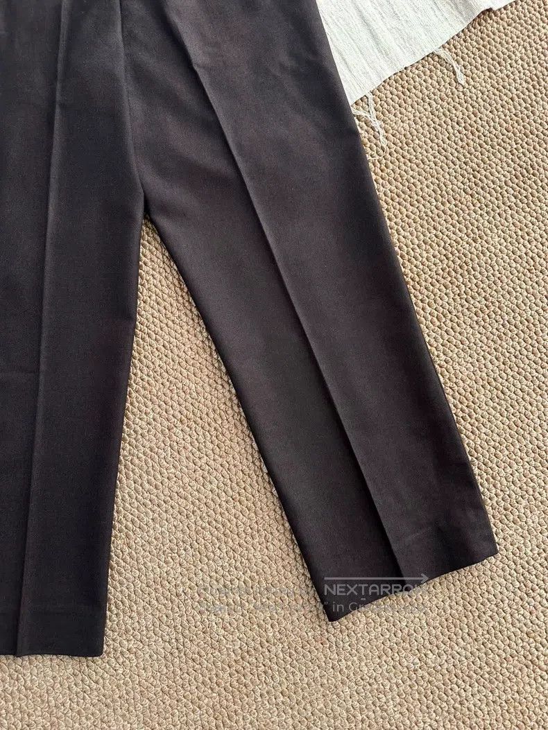 Hermes Hermes Cashmere Pleated Crepe Suit Pants, Dark Brown Size 25" / US 0 / IT 36 - 3 Thumbnail