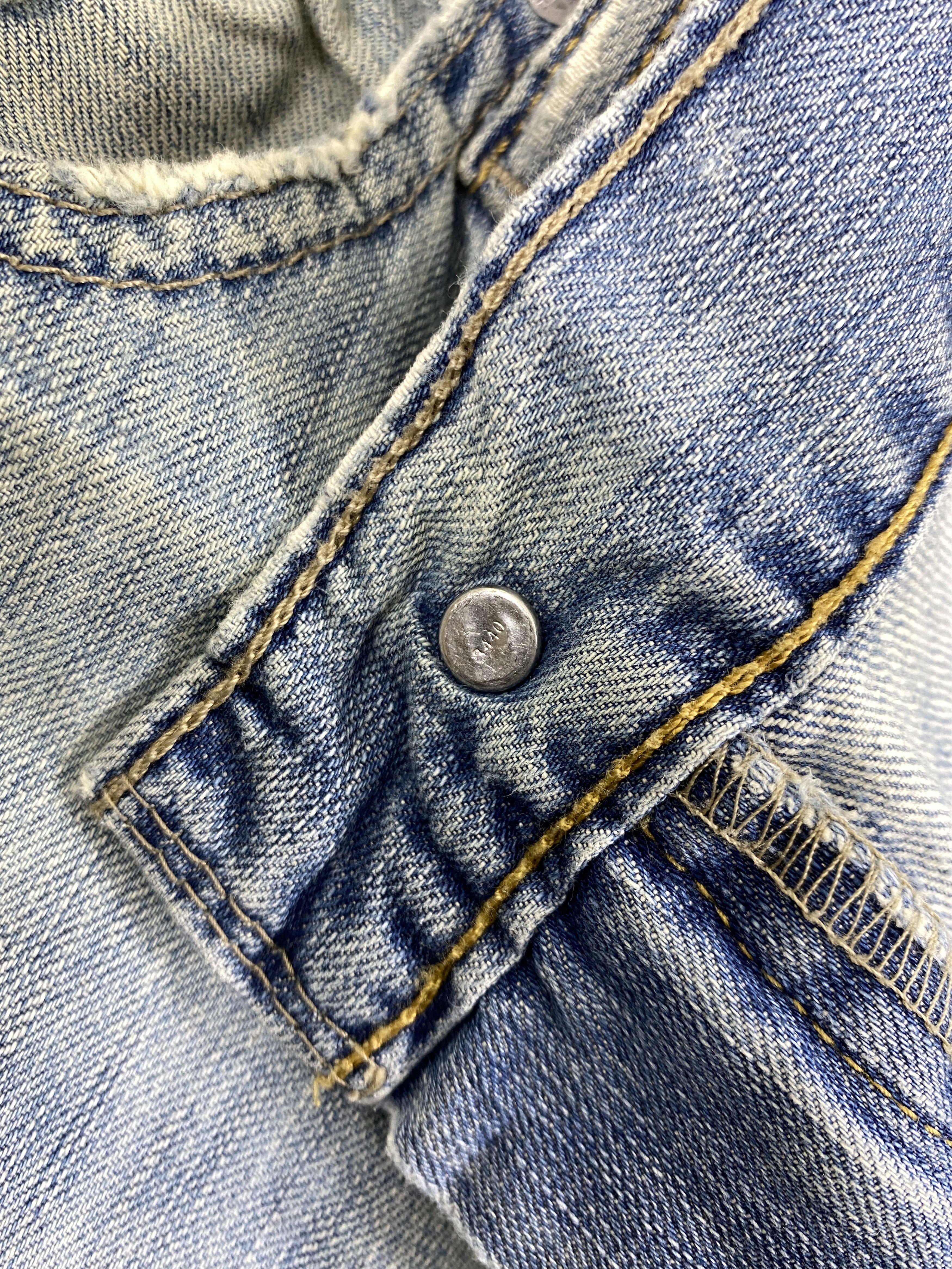 Levi's Light Wash Vintage Levi's 569 Denim 42x31.5 -JN491 Size US 40 / EU 56 - 7 Thumbnail