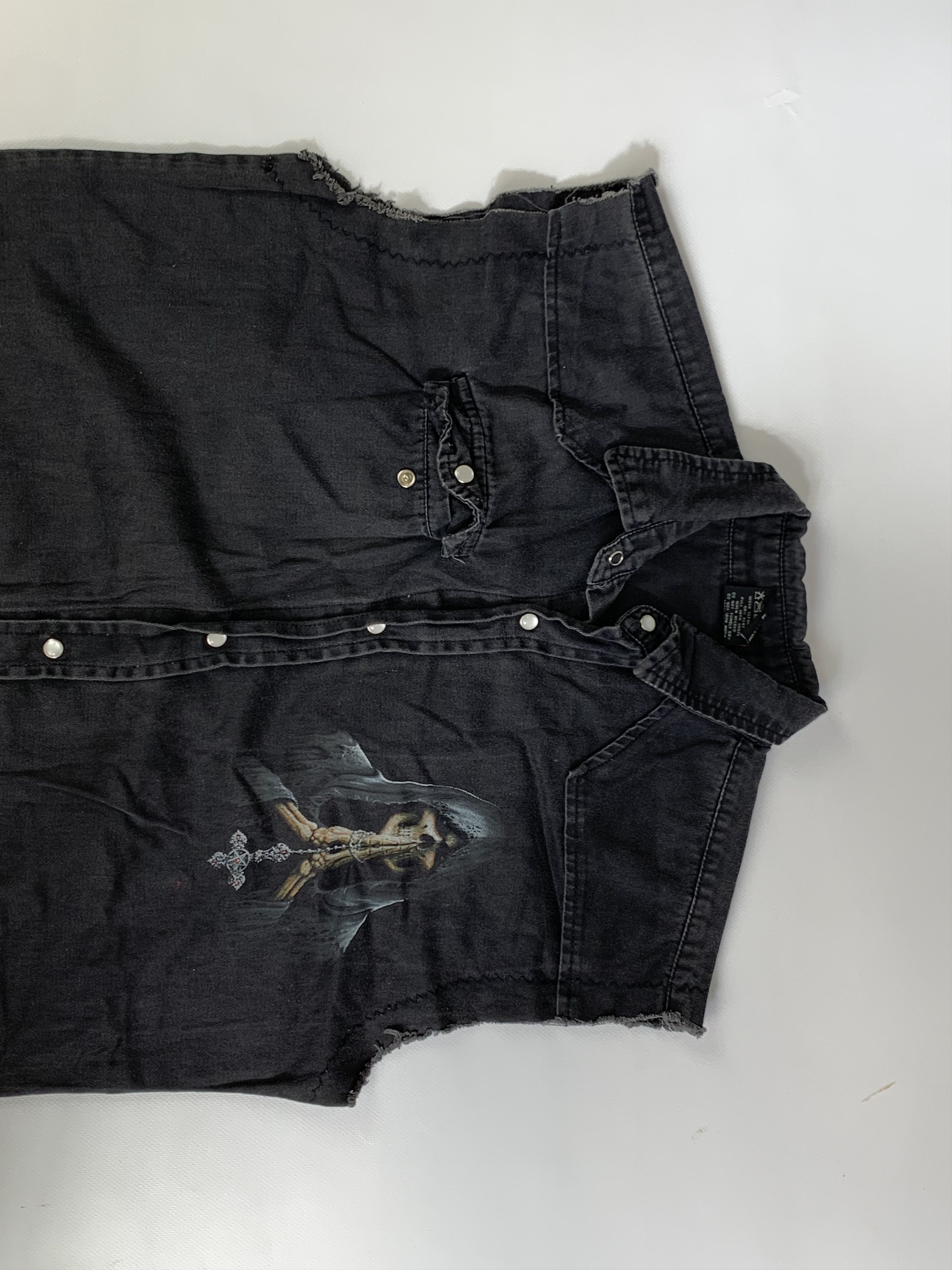 Vintage Vintage Death Skull Vest Jacket Size M Size US M / EU 48-50 / 2 - 12 Thumbnail