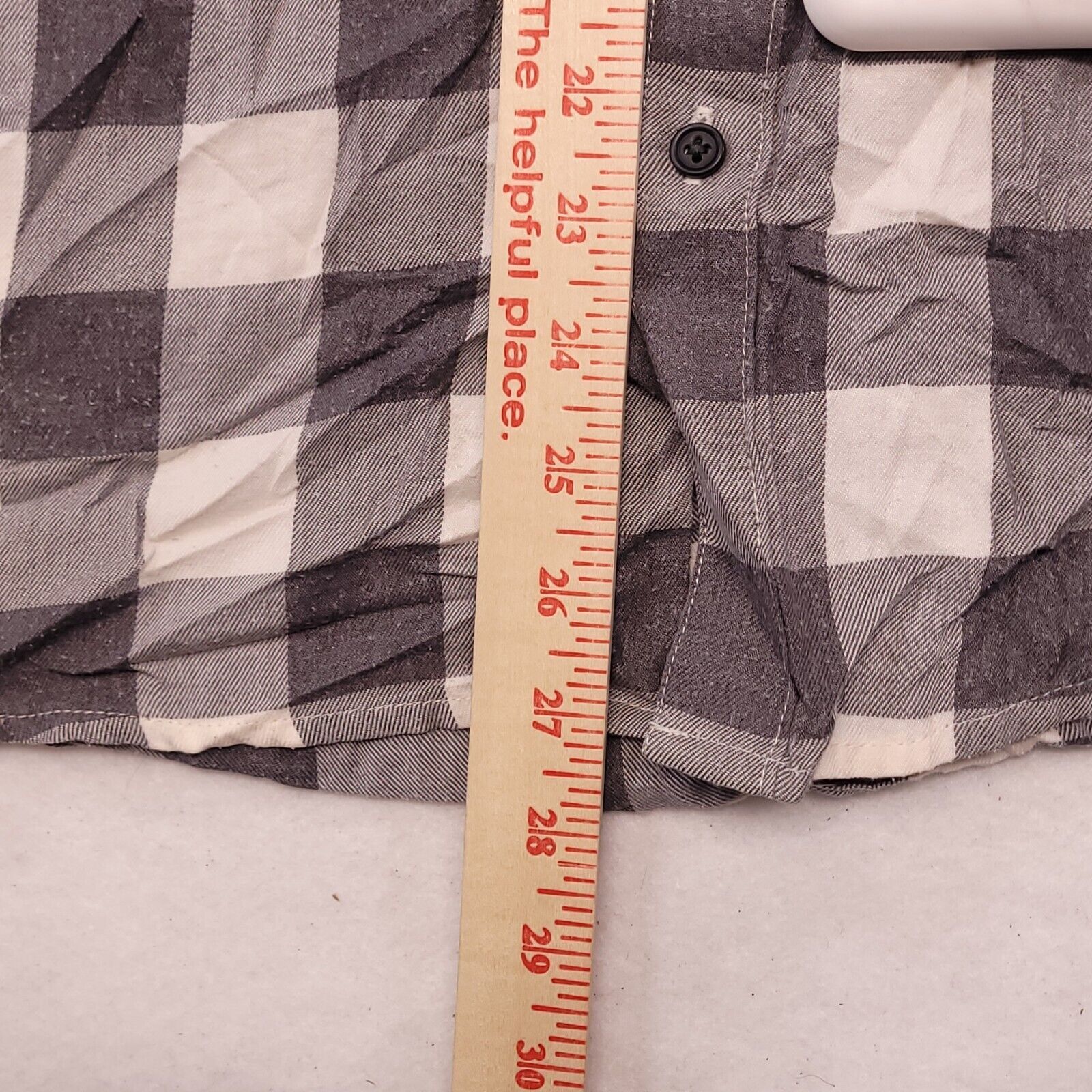 Black Brown 1826 Black Brown 1826 Gingham Flannel Shirt Mens Size Large Gray Size US L / EU 52-54 / 3 - 8 Thumbnail