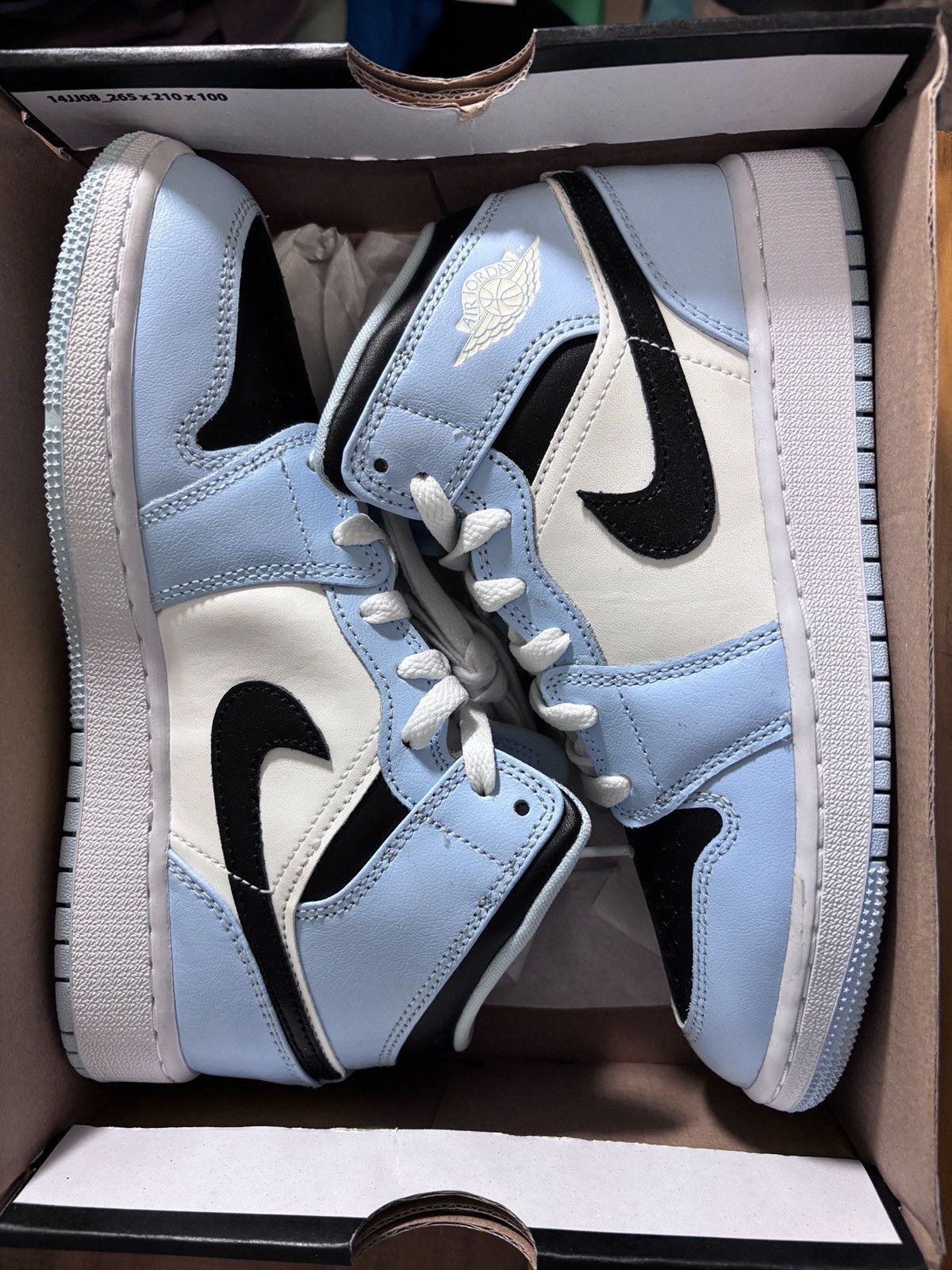 Jordan Brand Air Jordan 1 Mid Size US 6.5 / IT 36.5 - 1 Thumbnail