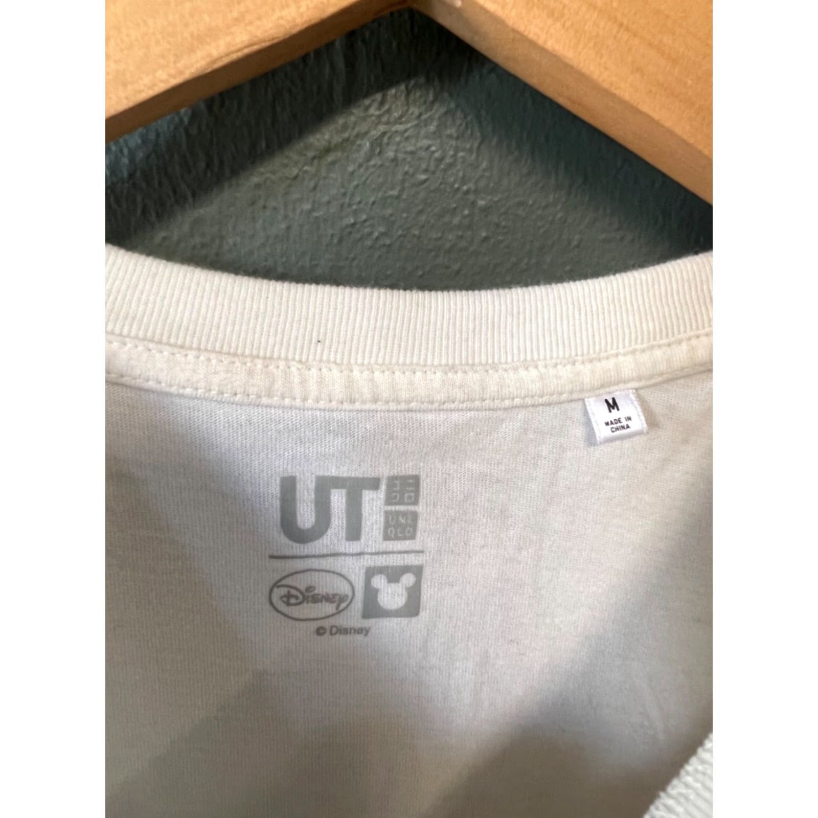 Uniqlo Uniqlo Snow White t-shirt White Ladies M Shirt / Womens / Snow White / White / M / T-Shirt Size M / US 6-8 / IT 42-44 - 2 Thumbnail