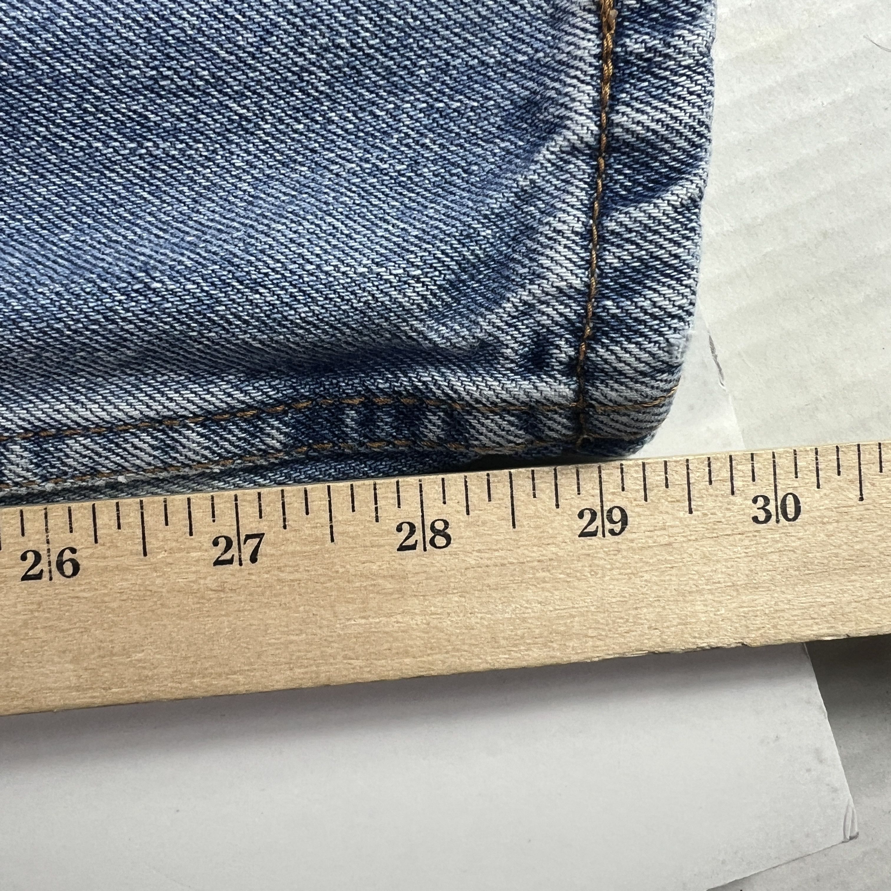 Levi's Y2K Levi's Jeans 560 Comfort Loose Fit Tapered Blue Denim Size US 34 / EU 50 - 19 Thumbnail