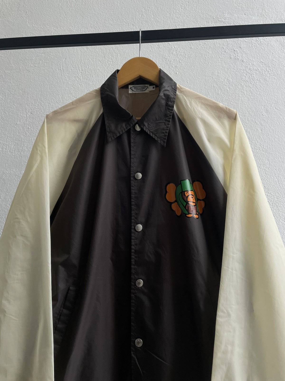 Bape Vintage 00's Bape x Kaws Baby Milo Coaches Jacket Size US M / EU 48-50 / 2 - 2 Thumbnail
