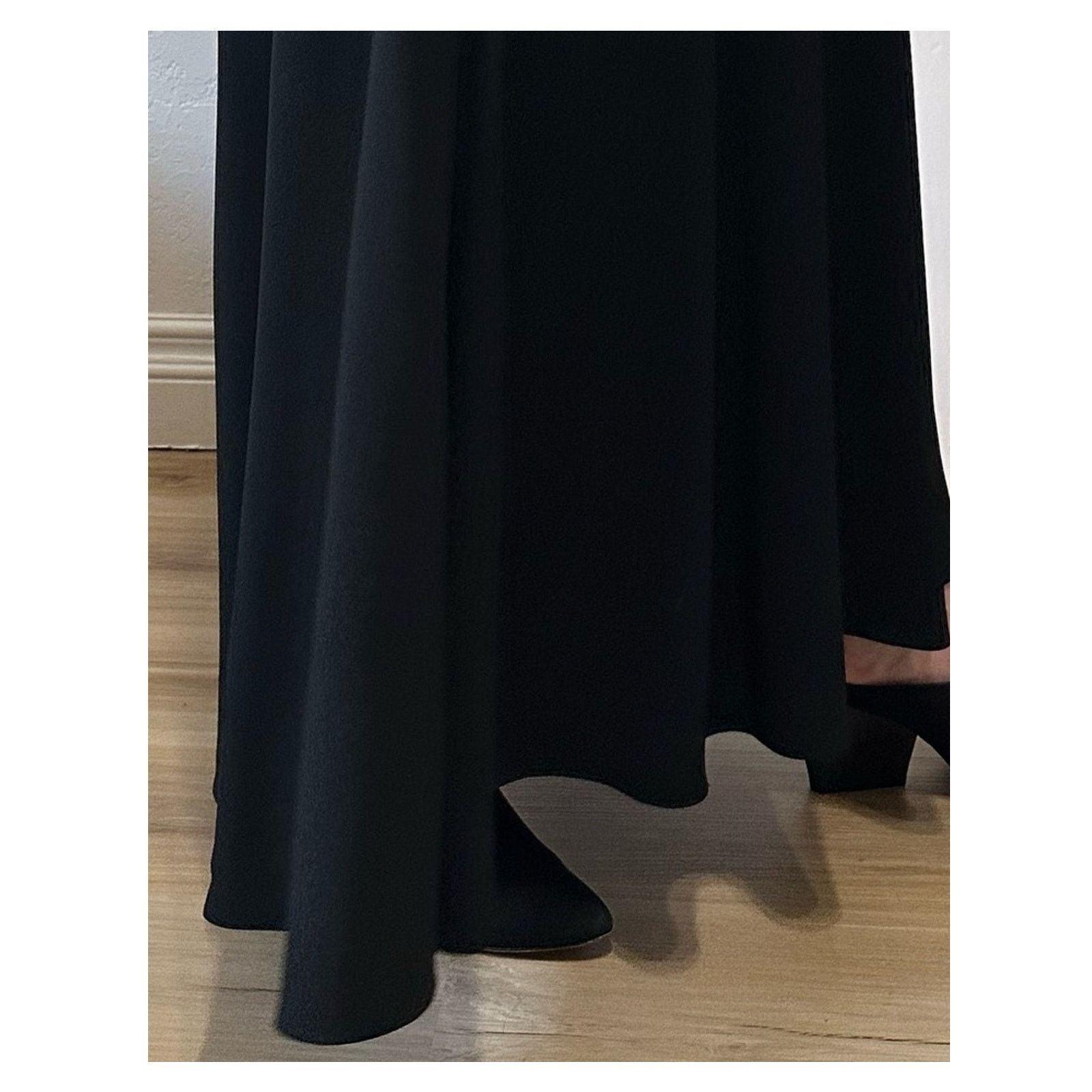The Row Mara Stretch Crepe Skirt Black size US 2 Pockets Authentic Size 26" / US 2 / IT 38 - 9 Thumbnail