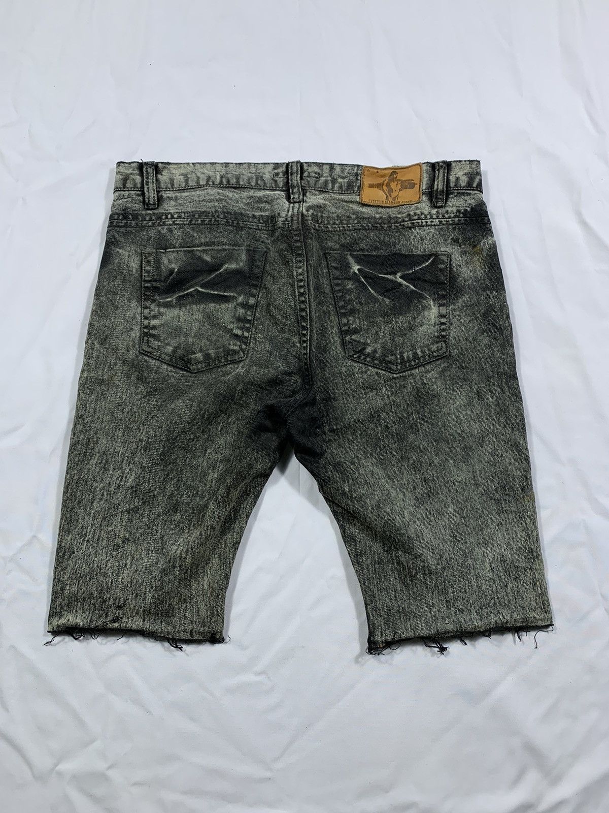 Hysteric Glamour Sick Distressed Hysteric Glamour Denim Jeans Short Pants Size US 31 - 2 Thumbnail