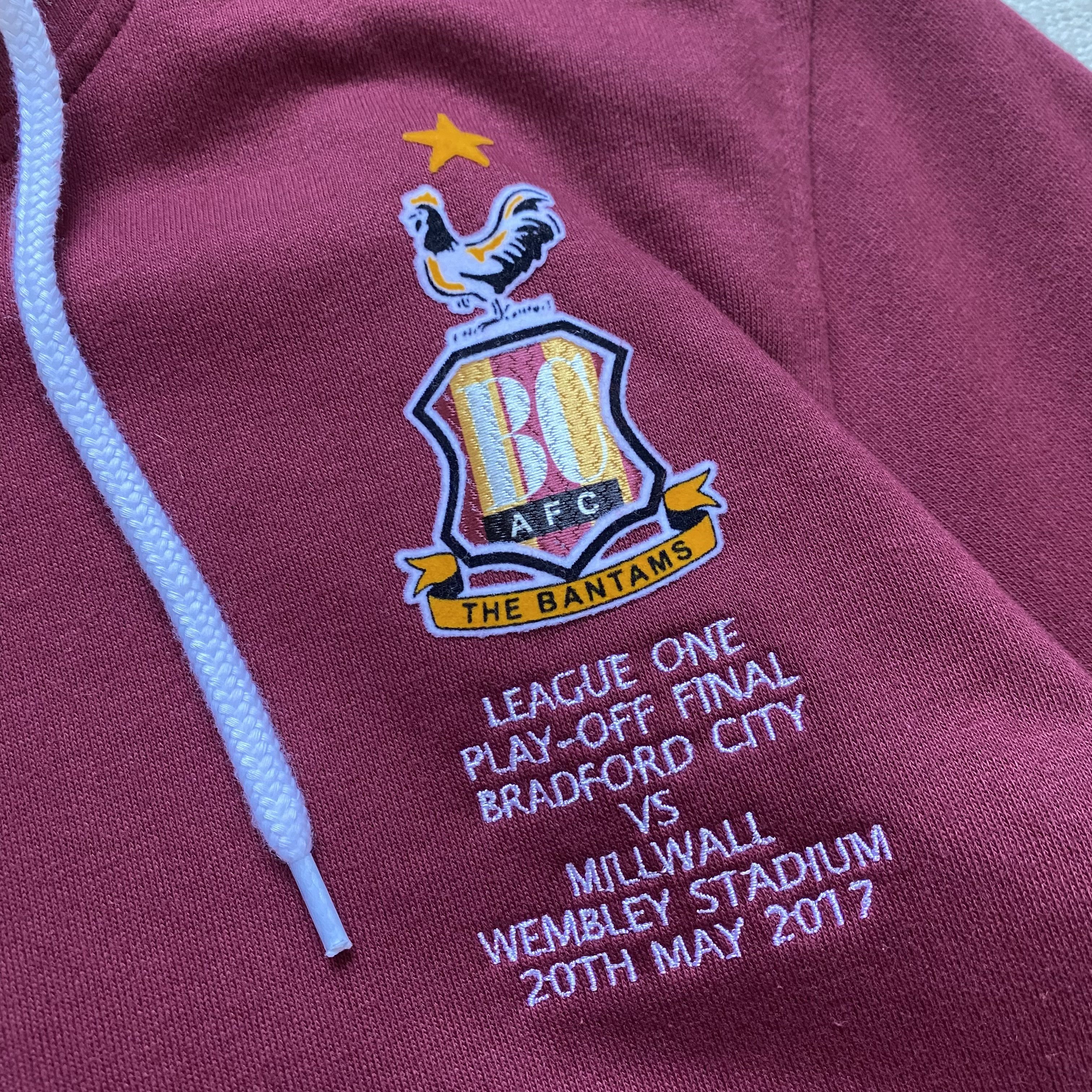 Umbro ⚽️ Blockore Bradford City hoodie Wembley 20th Nike Umbro Size US S / EU 44-46 / 1 - 6 Thumbnail