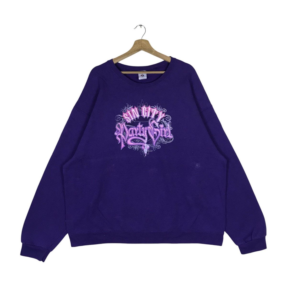 Jerzees Vintage Jerzees Sin City Party Girl Pullover Jumper Size US XXL / EU 58 / 5 - 1 Thumbnail